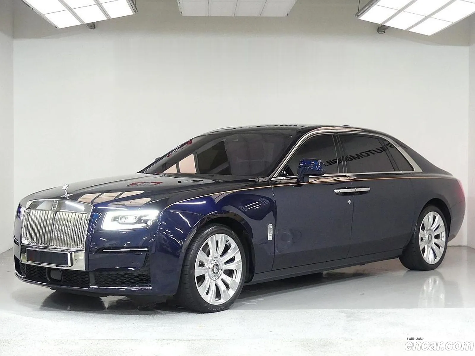 Rolls-Royce Ghost 2022 — 20