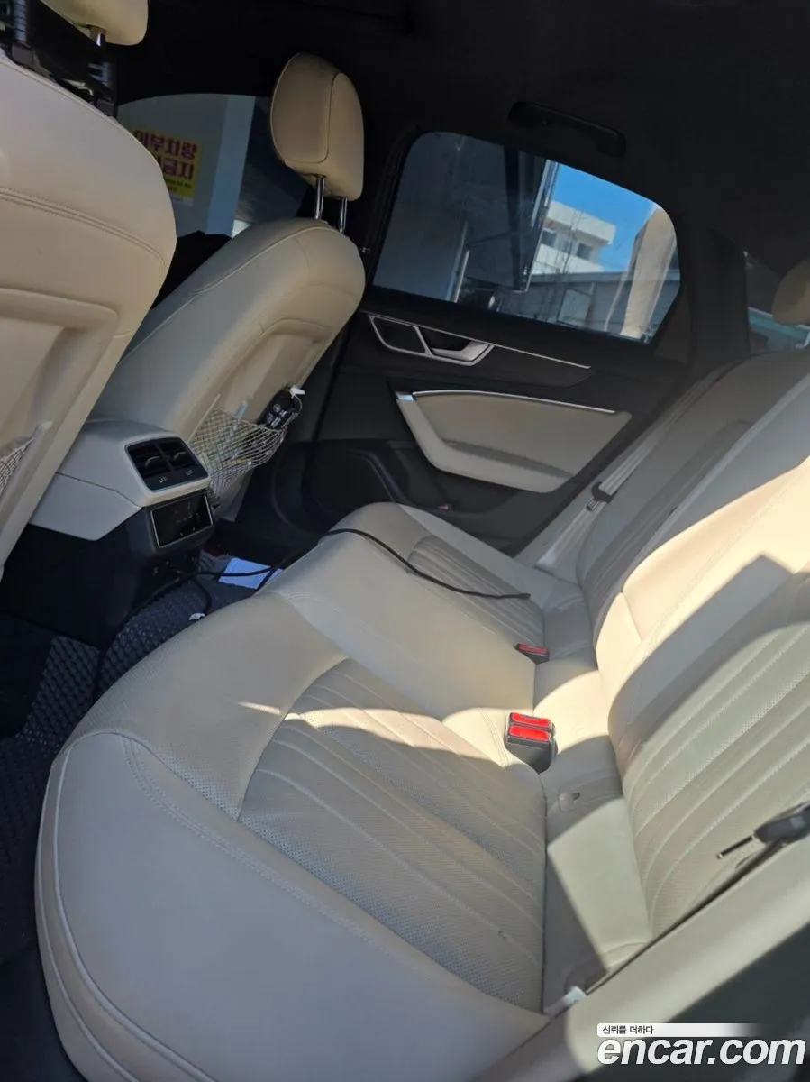 Audi A6 2022 — 5