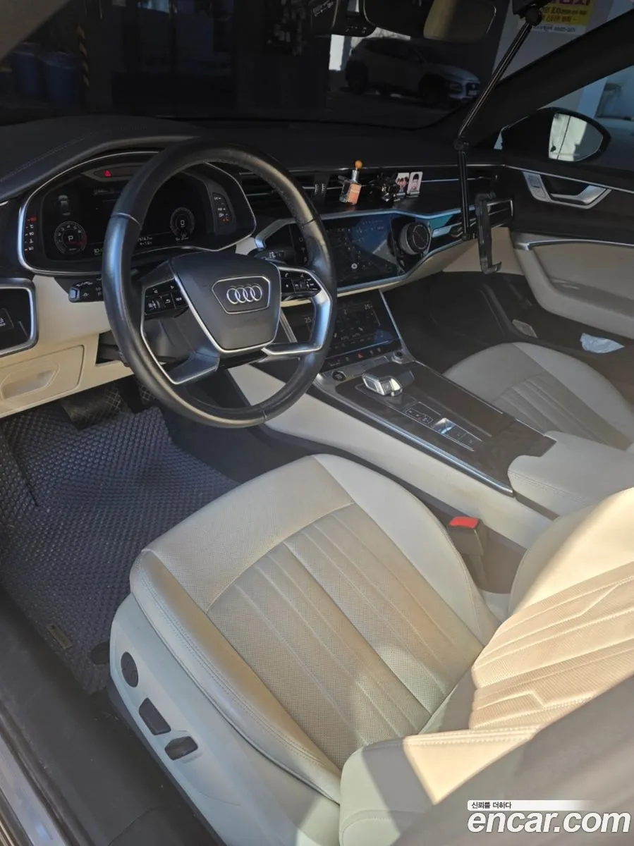 Audi A6 2022 — 4