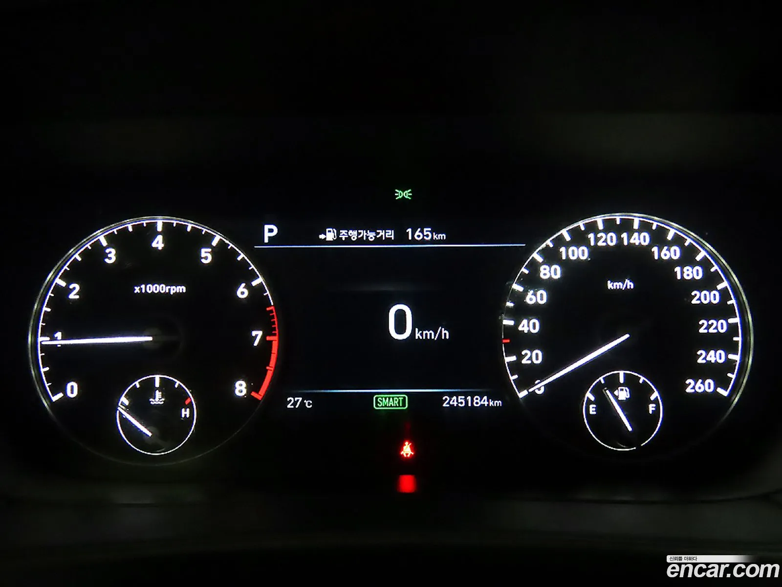 Genesis EQ900 2016 — 2