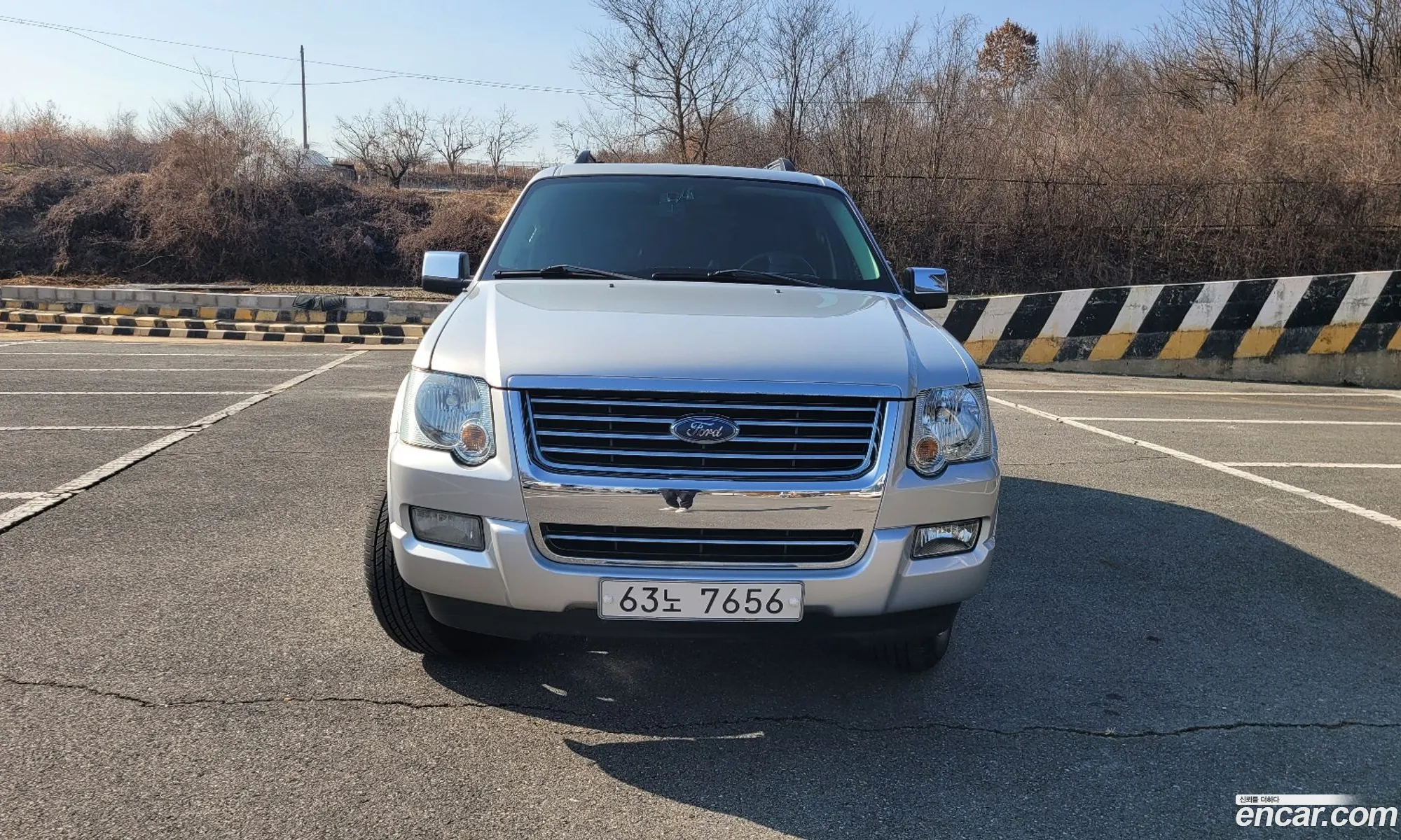 Ford Explorer 2010 — 8