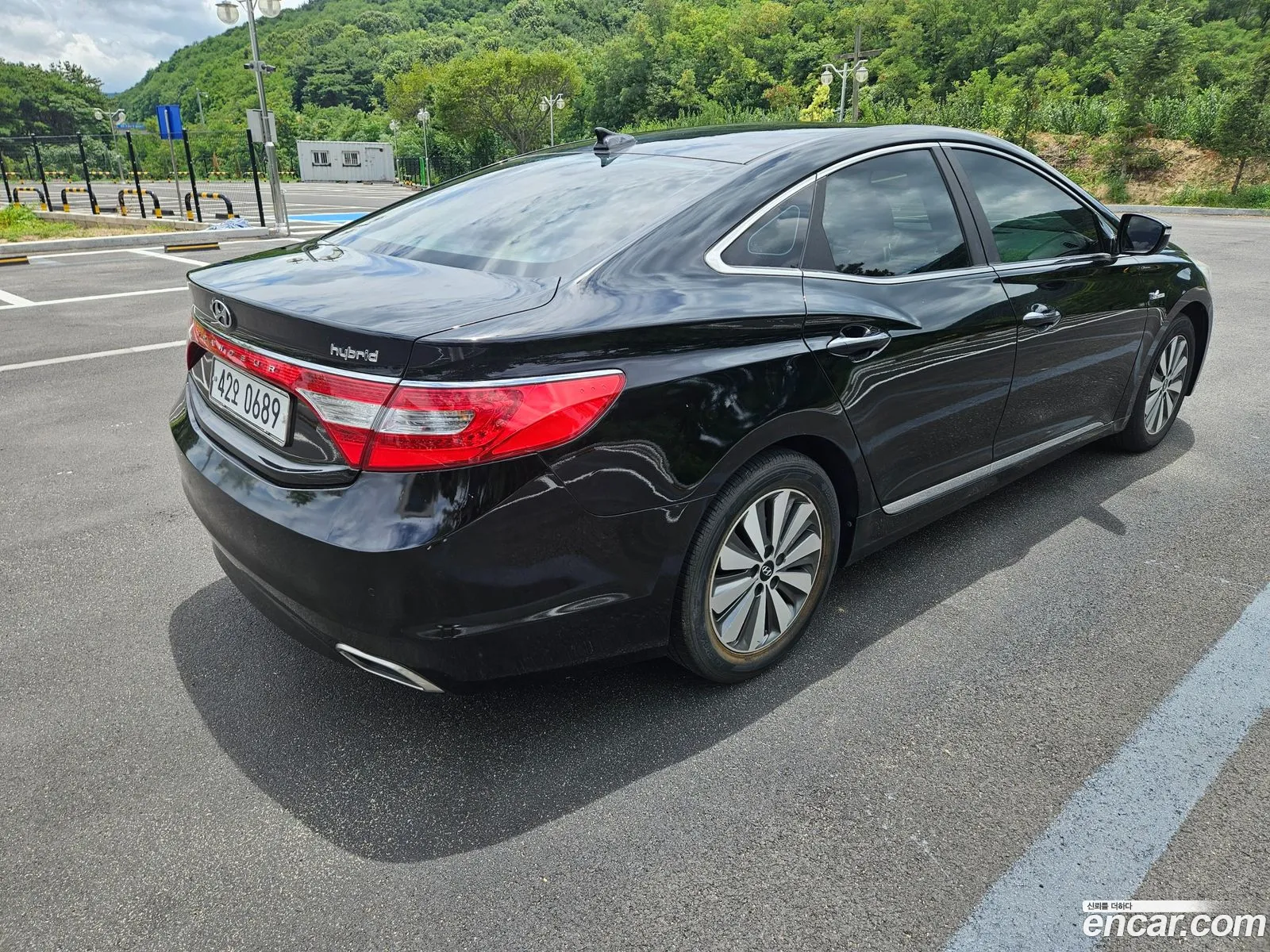 Hyundai Grandeur HG Hybrid 2016 — 5