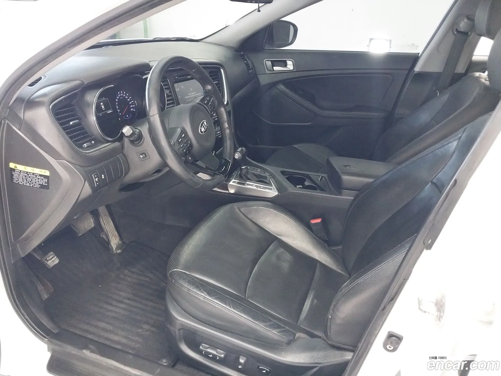 Kia K5 2013 — 2