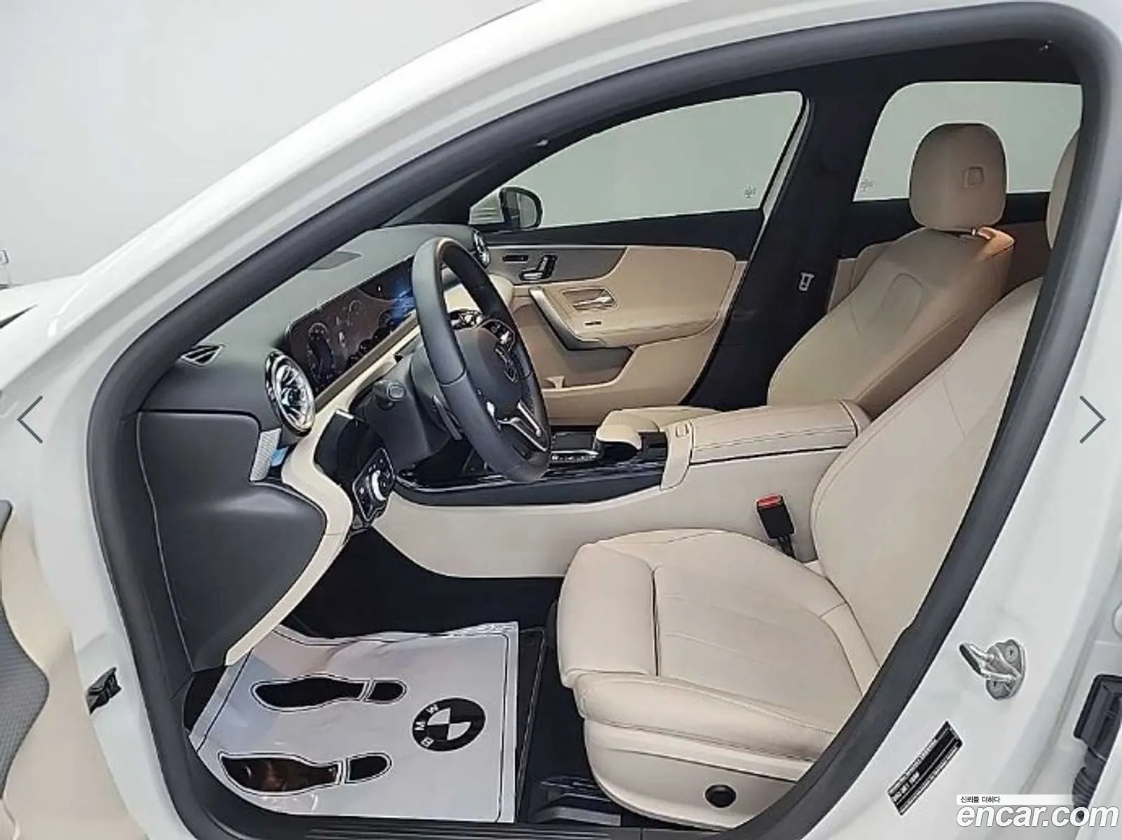 Mercedes-Benz A-Class W177 2022 — 14