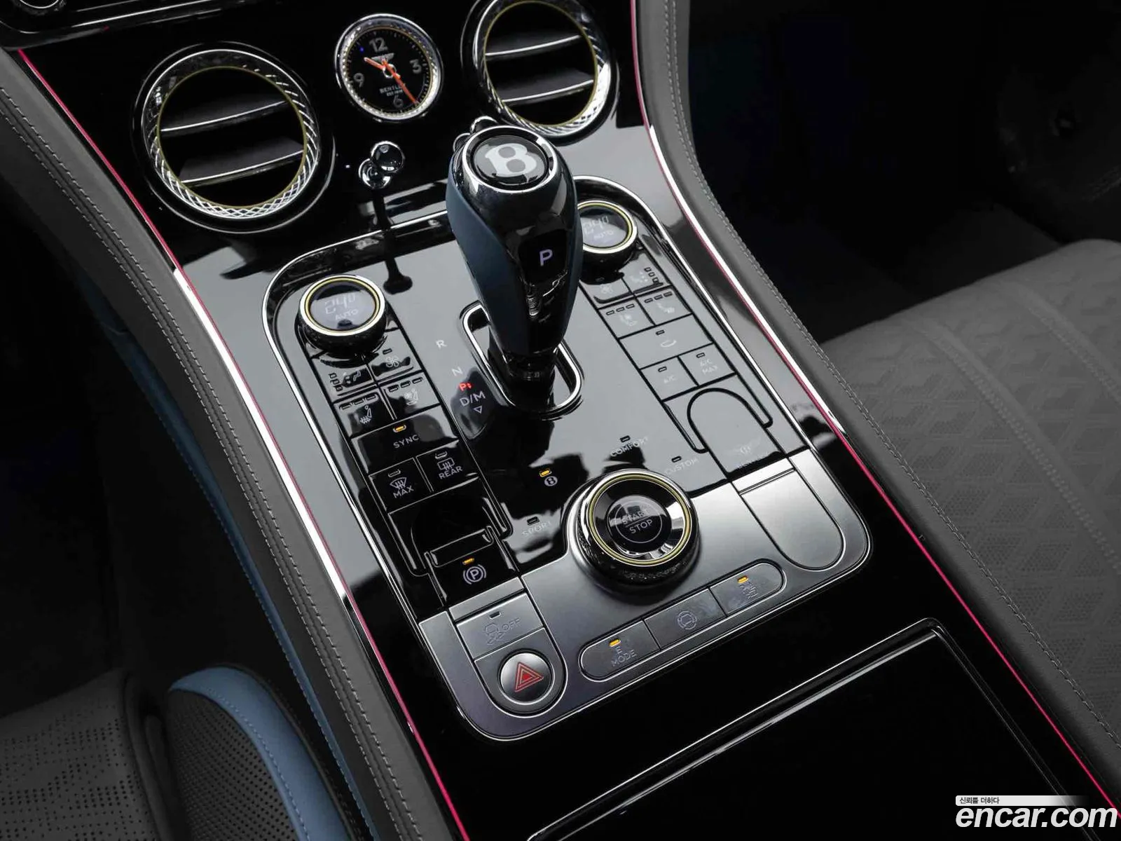 Bentley Continental GT 2025 — 14