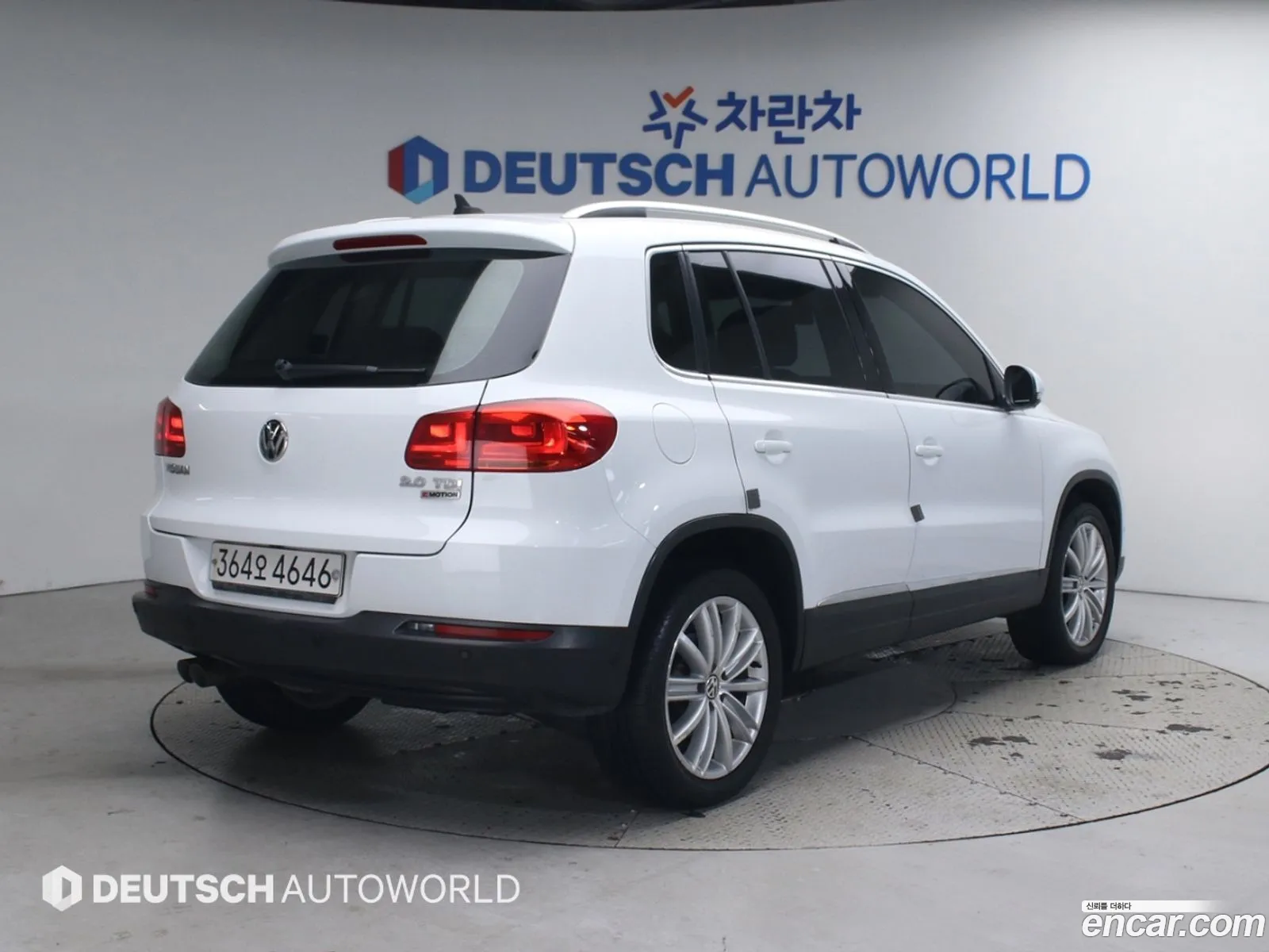 Volkswagen Tiguan 2015 — 9