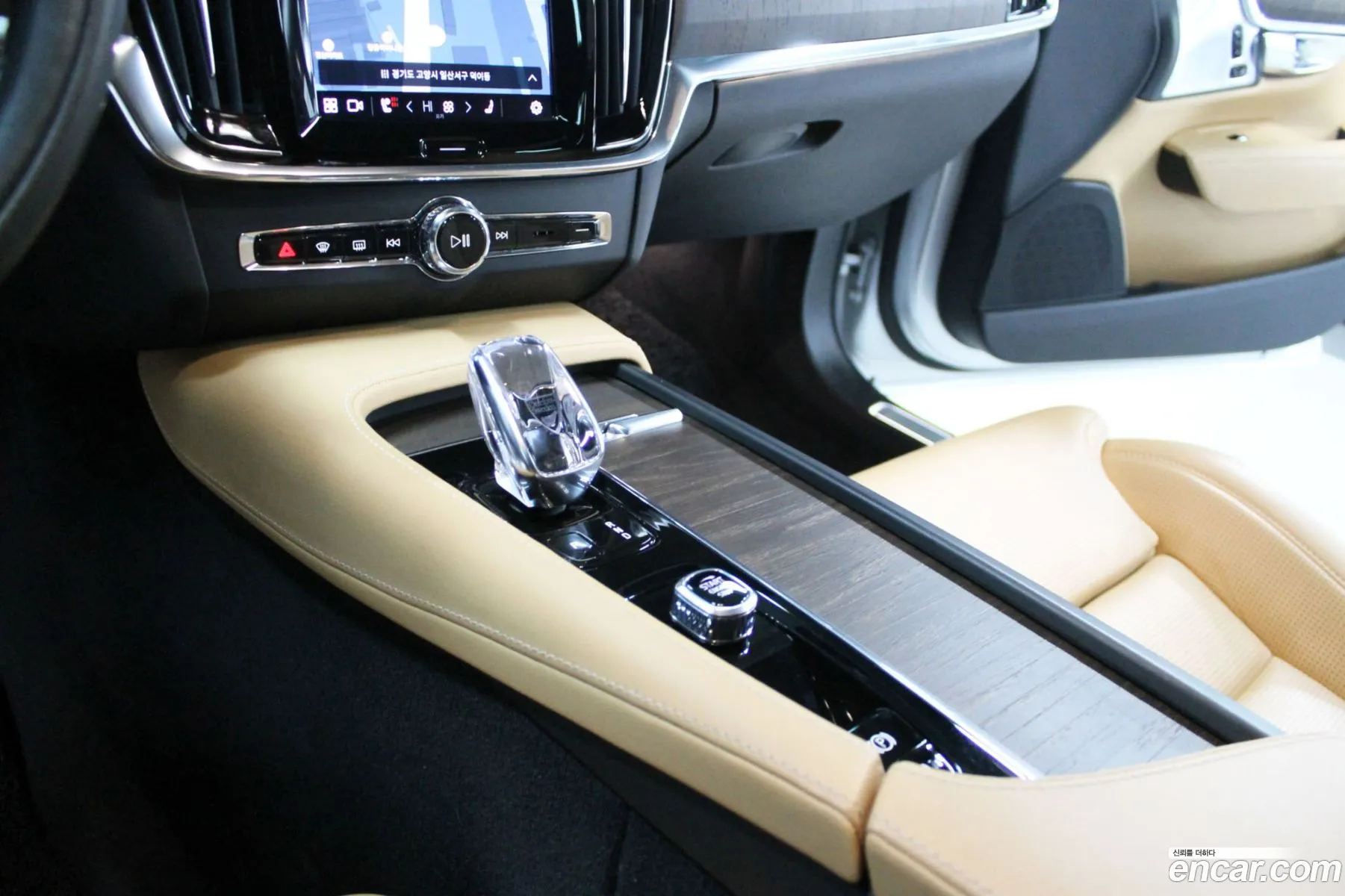 Volvo S90 2021 — 10