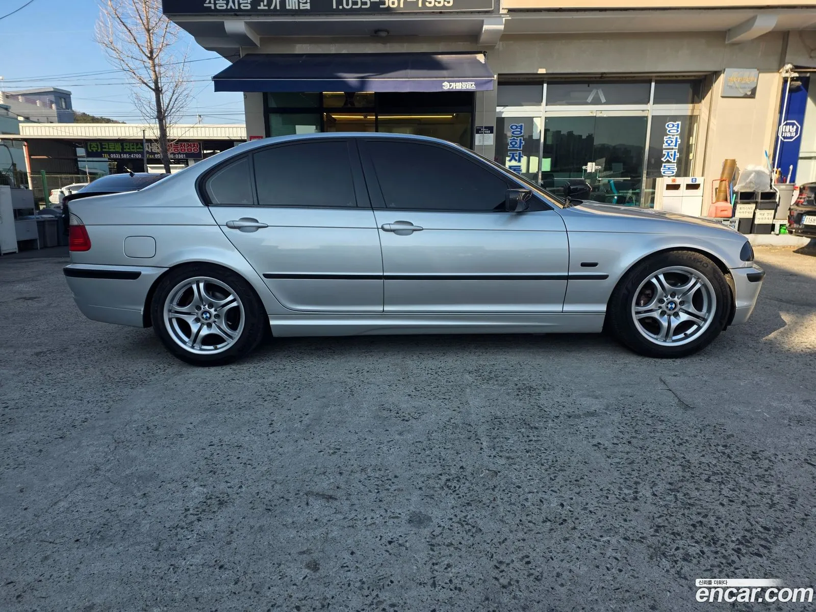 BMW 3 Series 2000 — 3