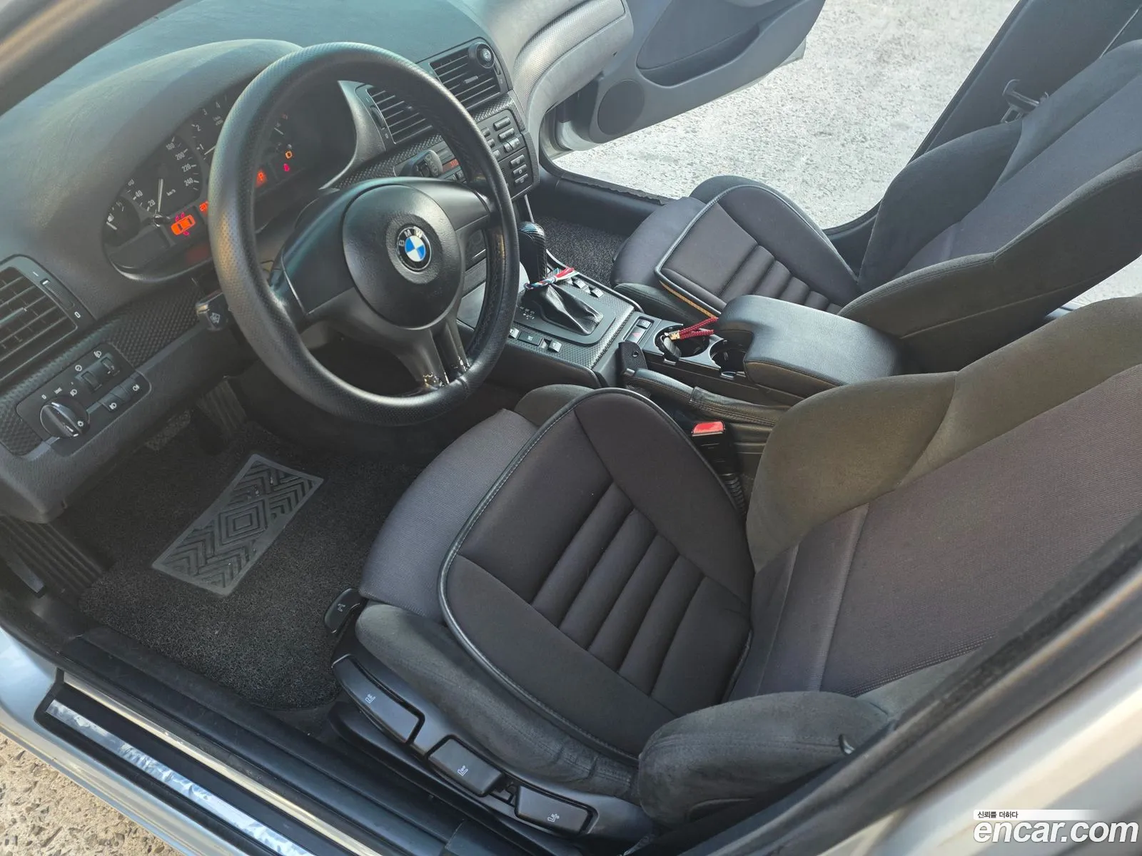 BMW 3 Series 2000 — 5
