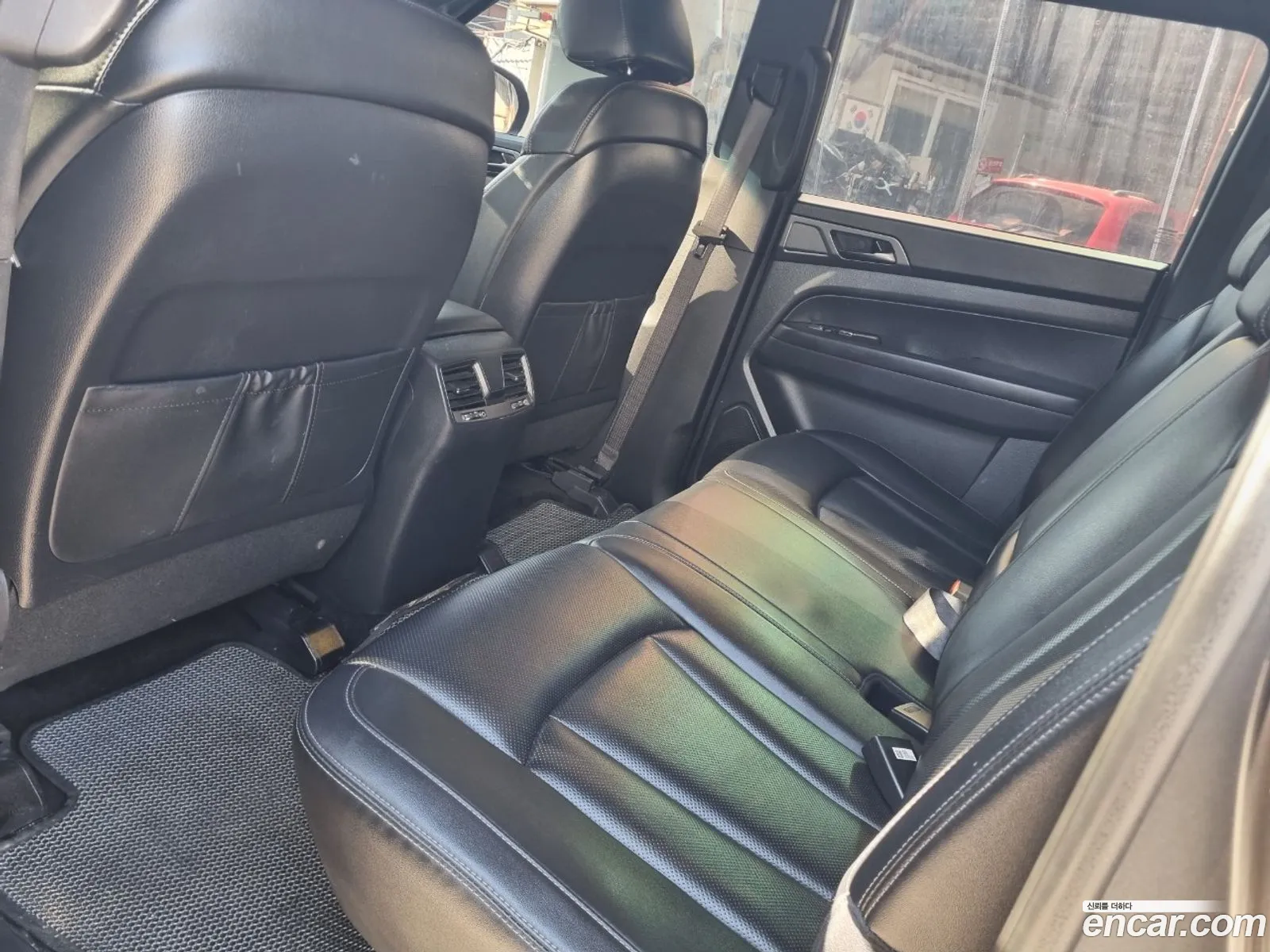 KG Mobility (SsangYong) Rexton Sports Khan 2022 — 10