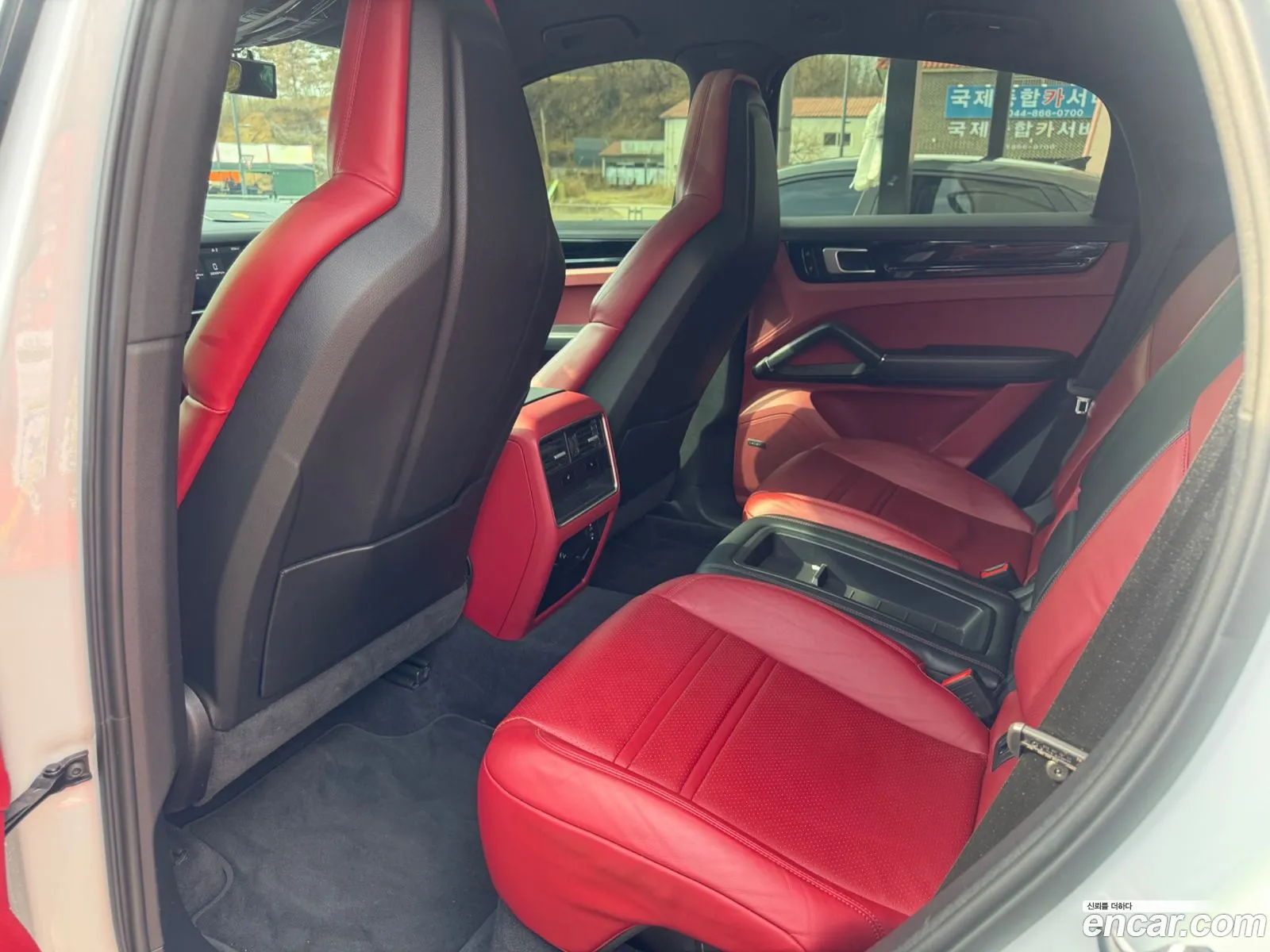 Porsche Cayenne 2020 — 13