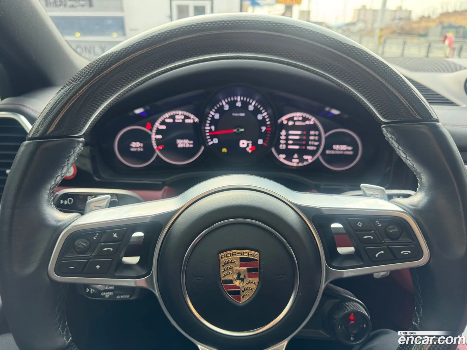 Porsche Cayenne 2020 — 8