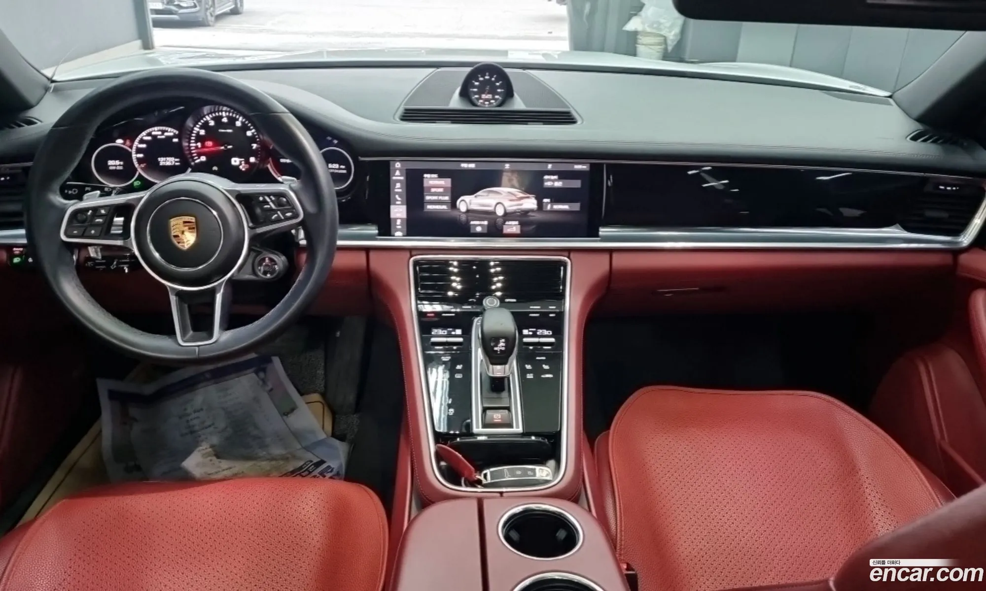 Porsche Panamera 2018 — 14