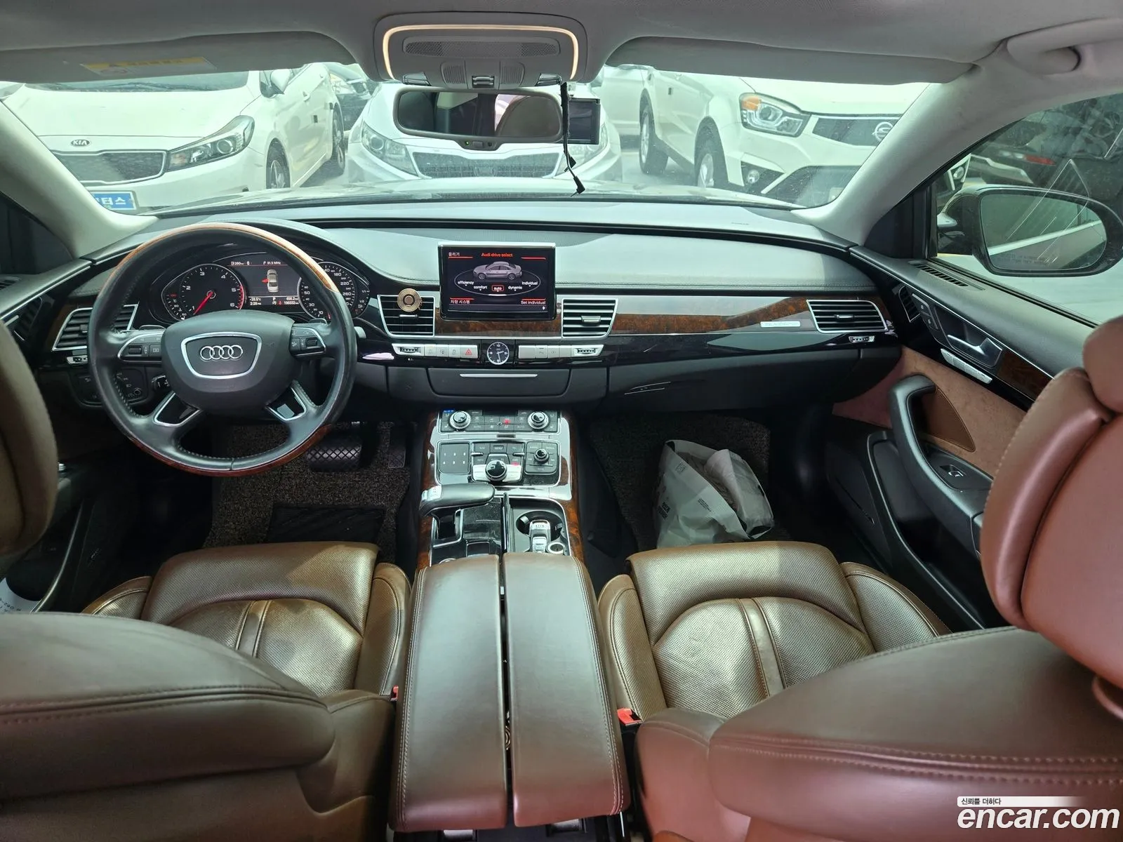Audi A8 2012 — 3