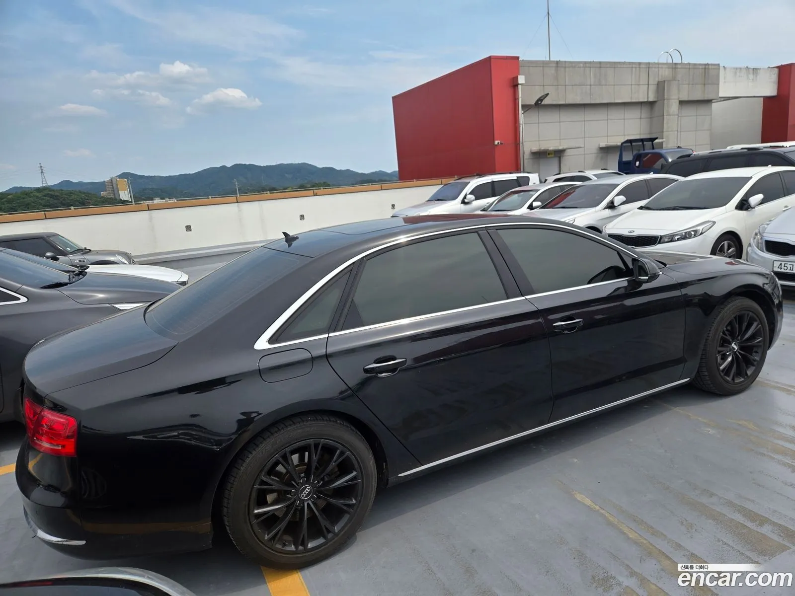 Audi A8 2012 — 14