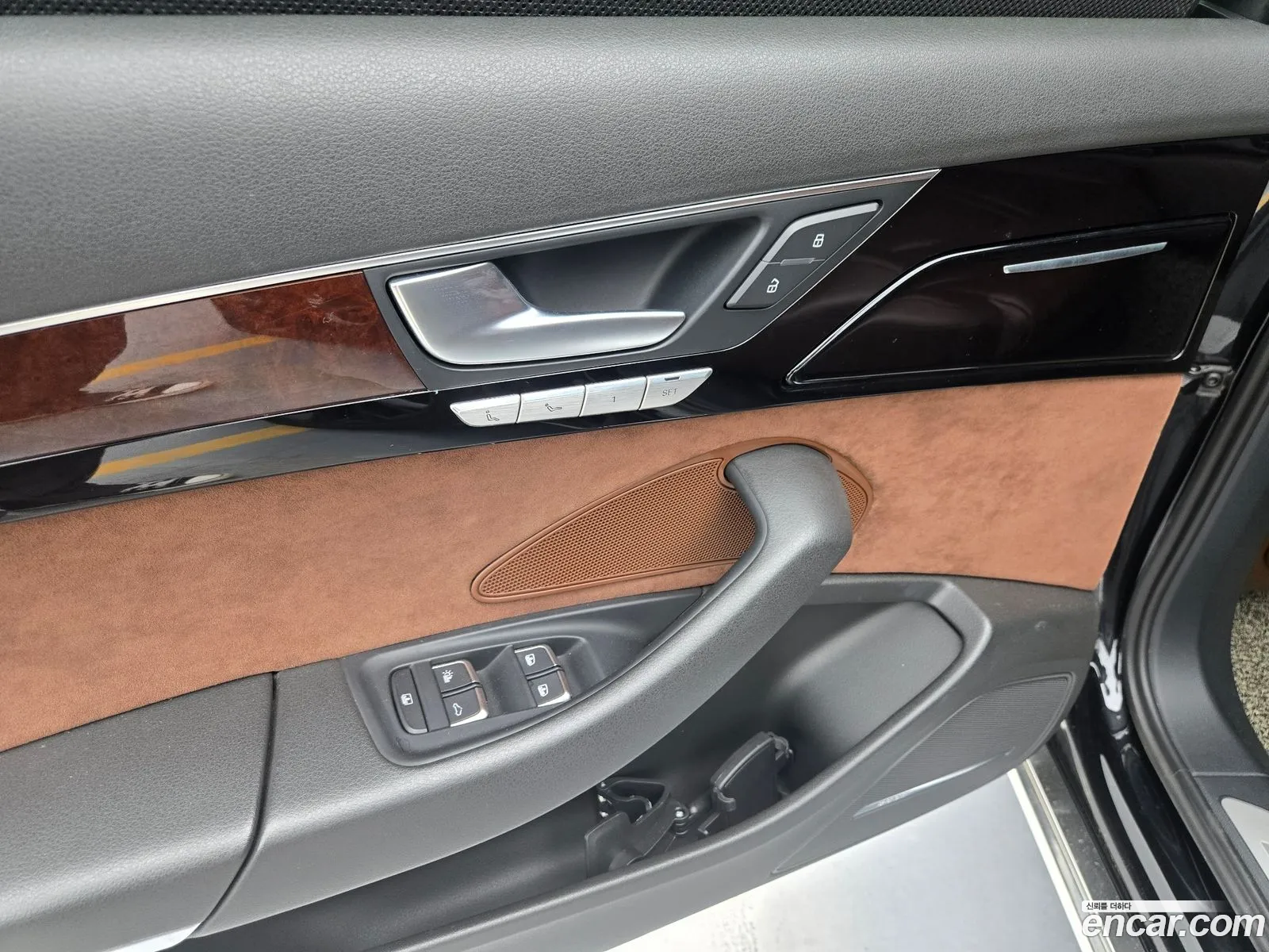 Audi A8 2012 — 5