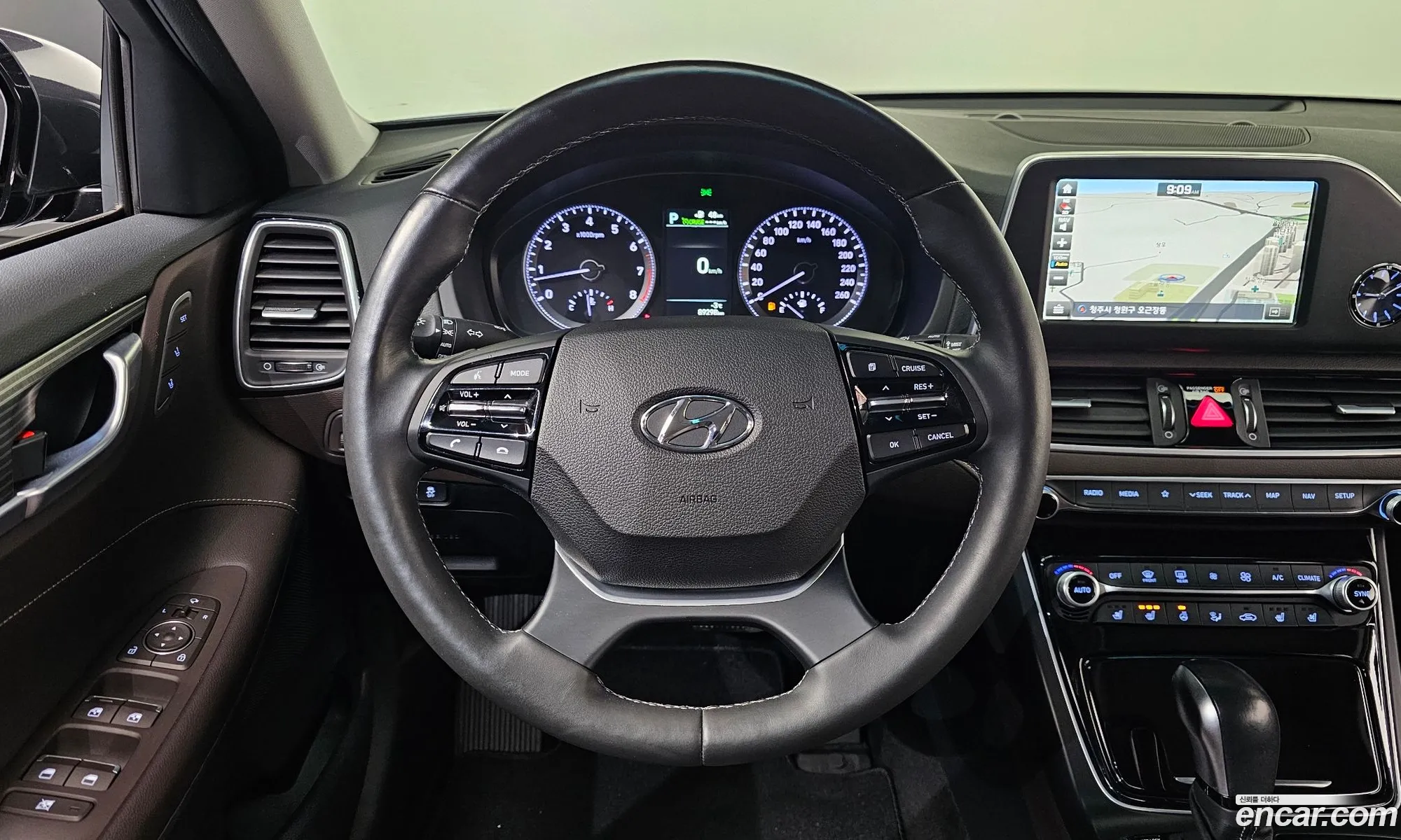 Hyundai Grandeur IG 2018 — 13