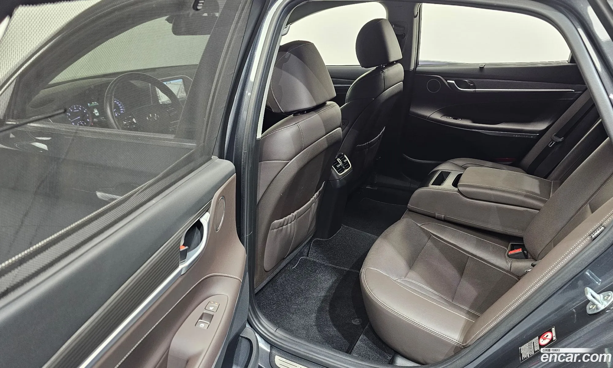 Hyundai Grandeur IG 2018 — 11