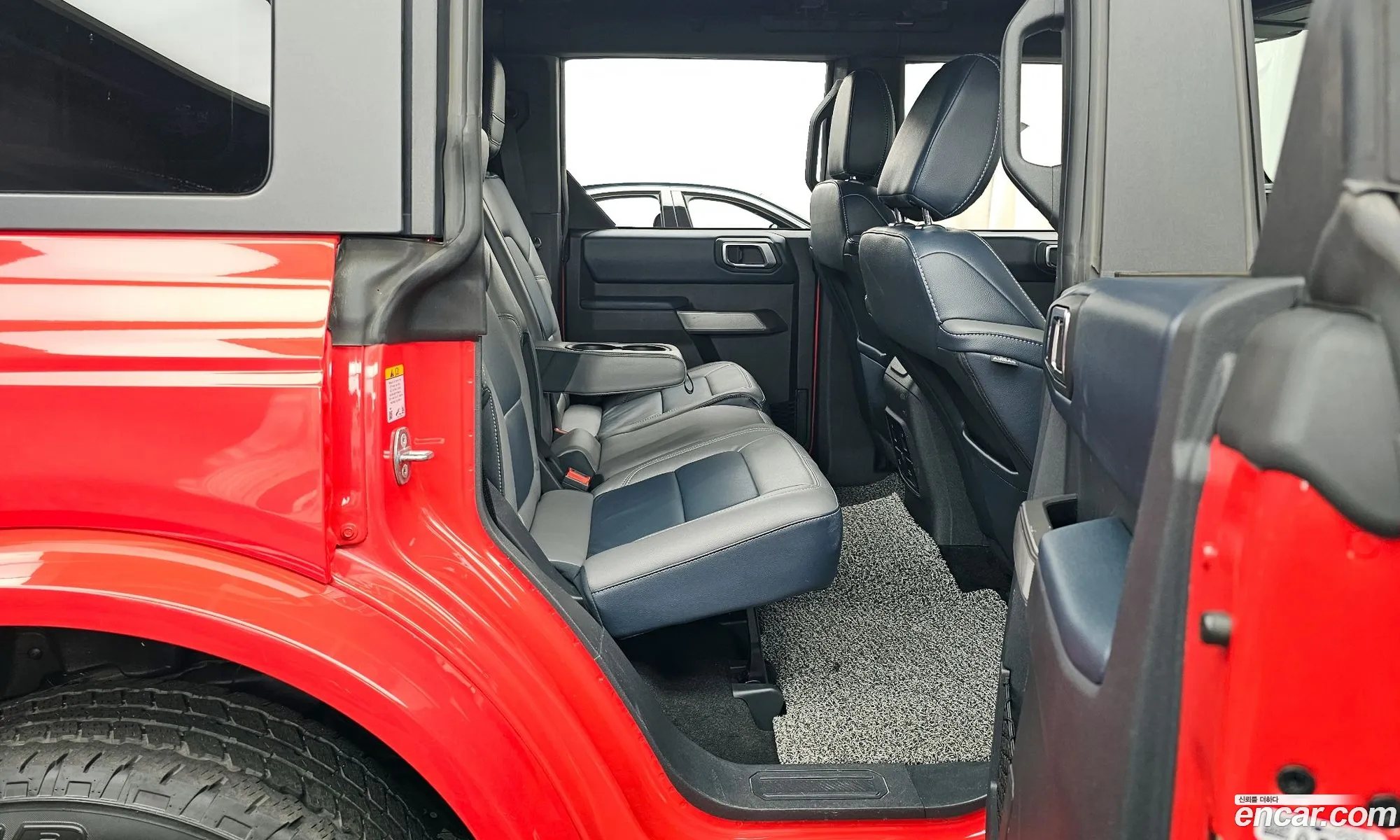 Ford Bronco 6th Gen 2022 1FMEE5DP3NLB80846 — 8