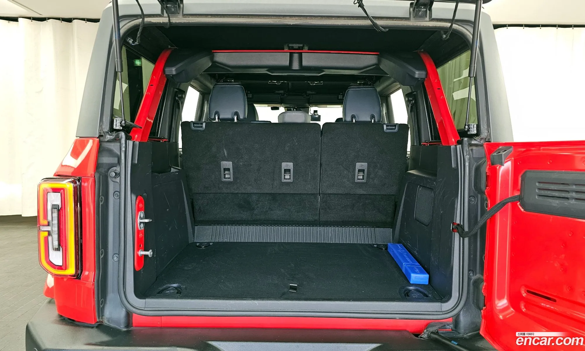 Ford Bronco 6th Gen 2022 1FMEE5DP3NLB80846 — 4