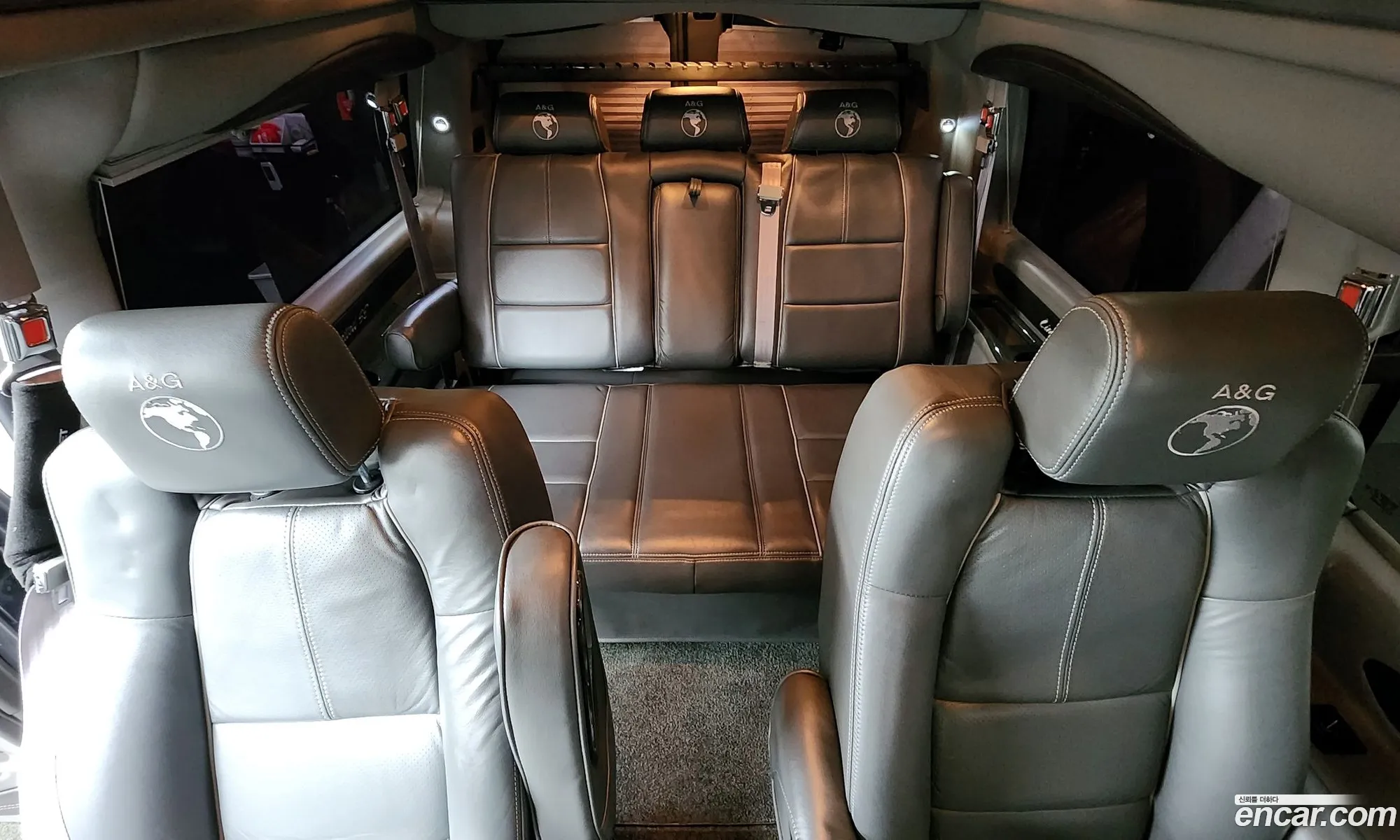 Chevrolet Express Van 2017 1GBWG9CG4H1182766 — 6