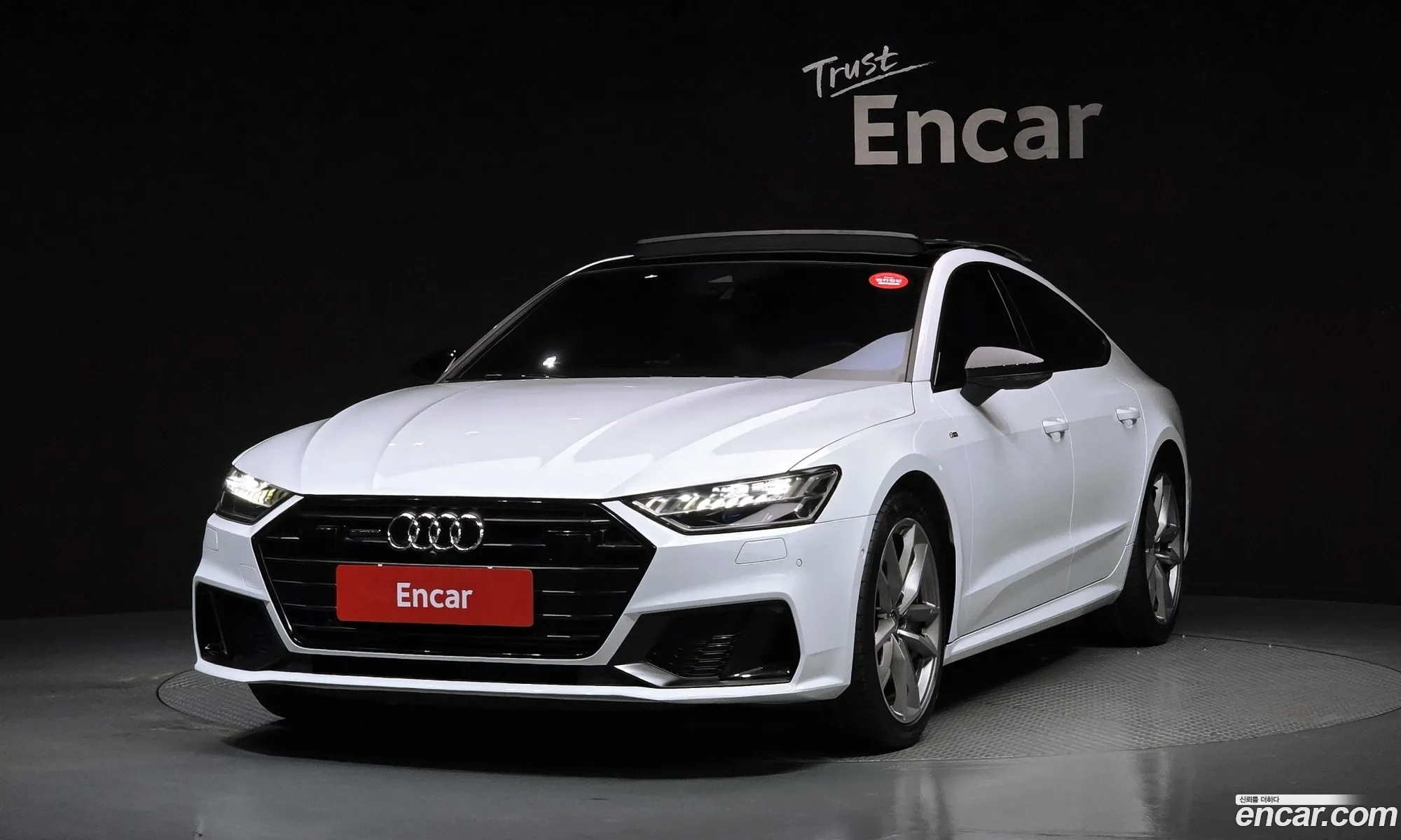 Audi A7 2022 WAUZZZF22NN017366 — 7