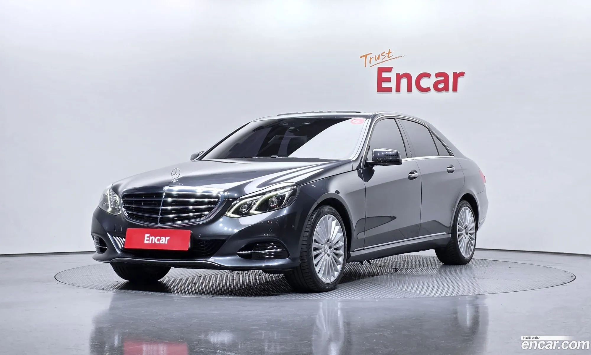Mercedes-Benz E-Class W212 2015 — 5