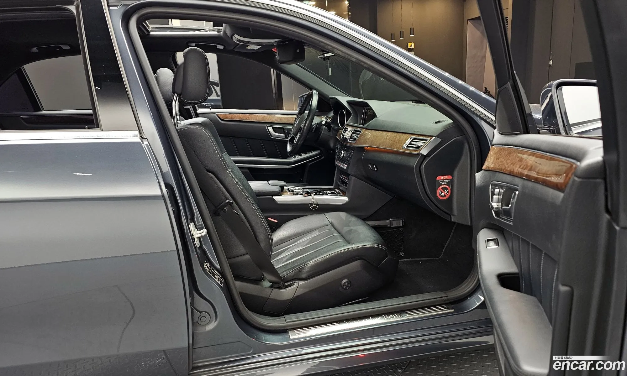 Mercedes-Benz E-Class W212 2015 — 2