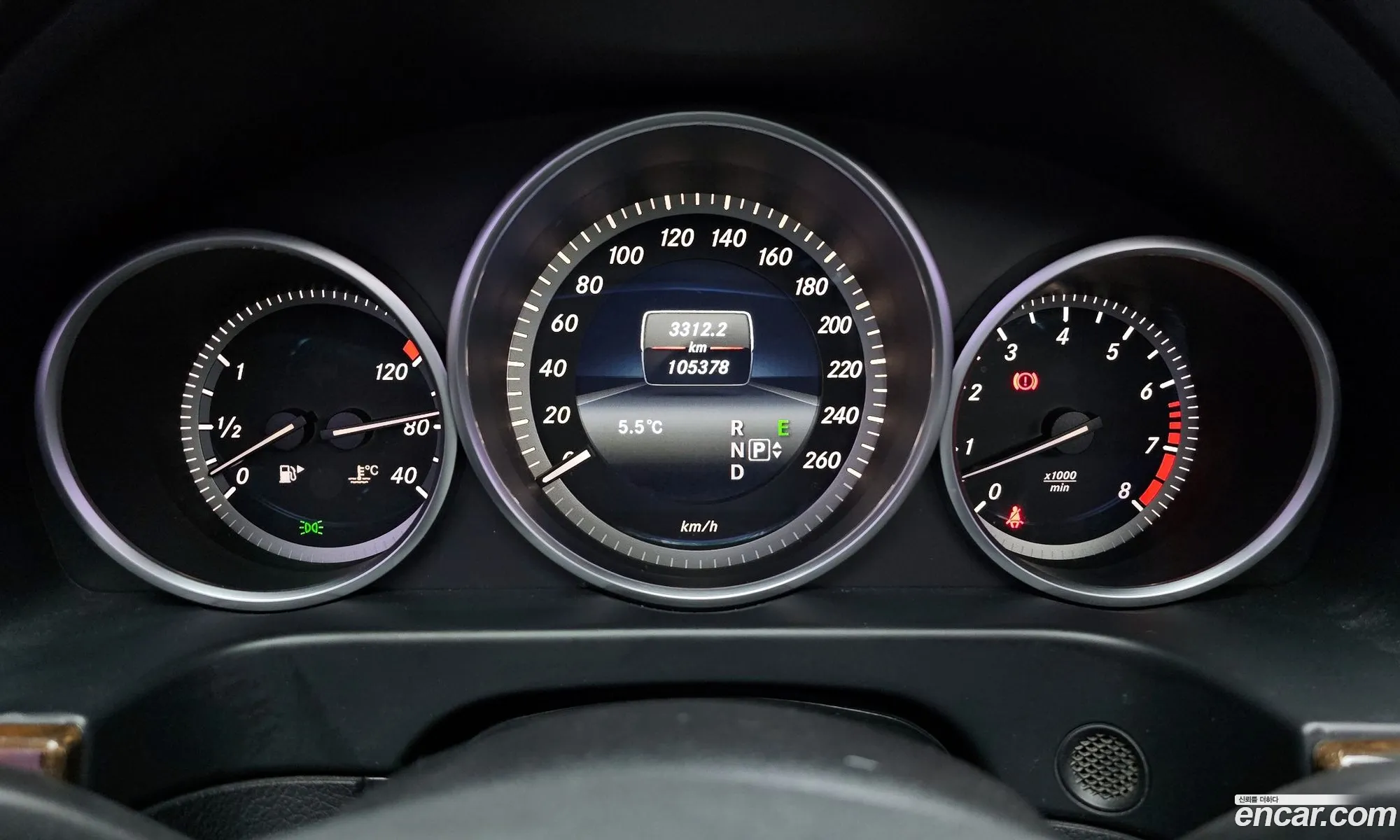 Mercedes-Benz E-Class W212 2015 — 13
