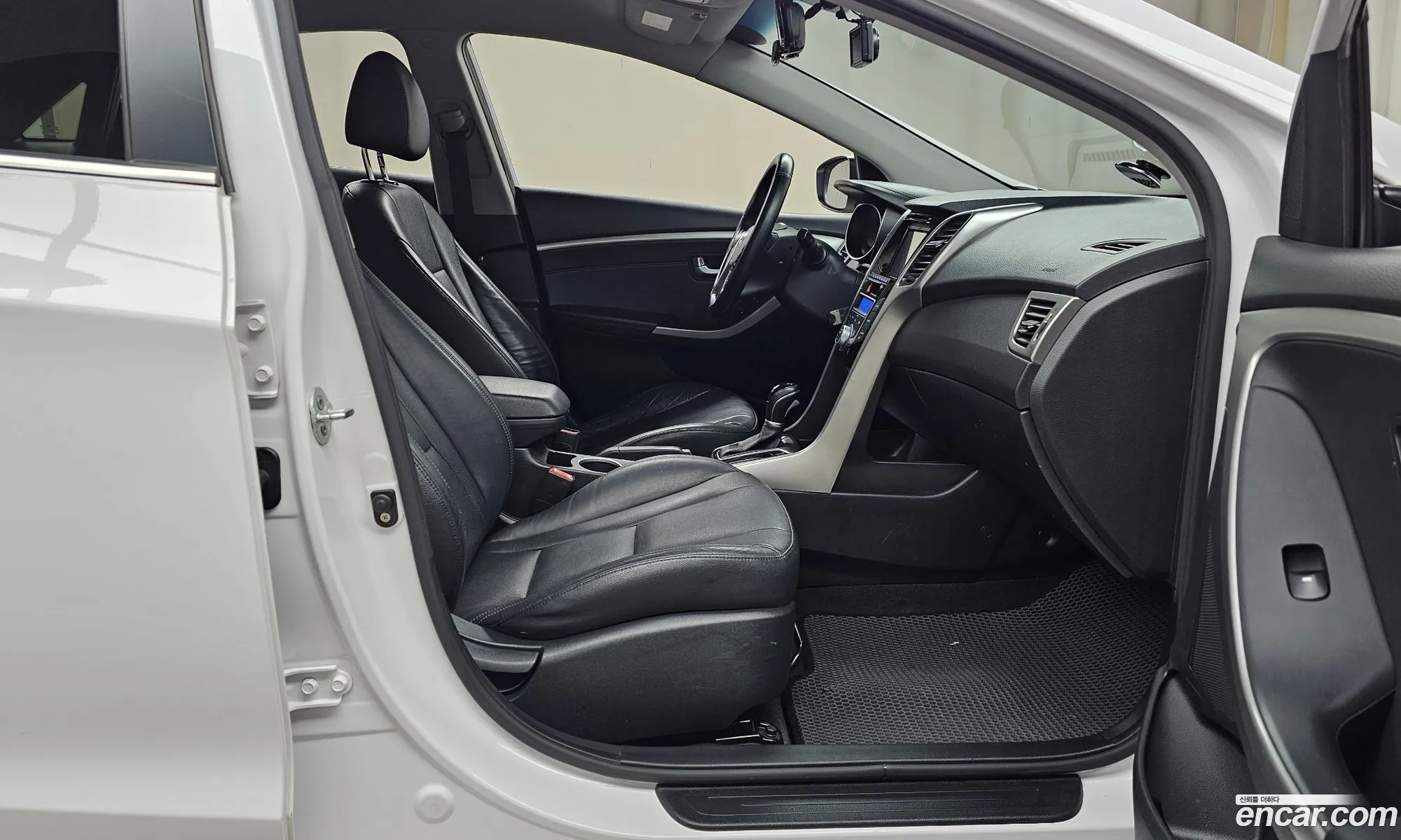 Hyundai i30 2014 — 12