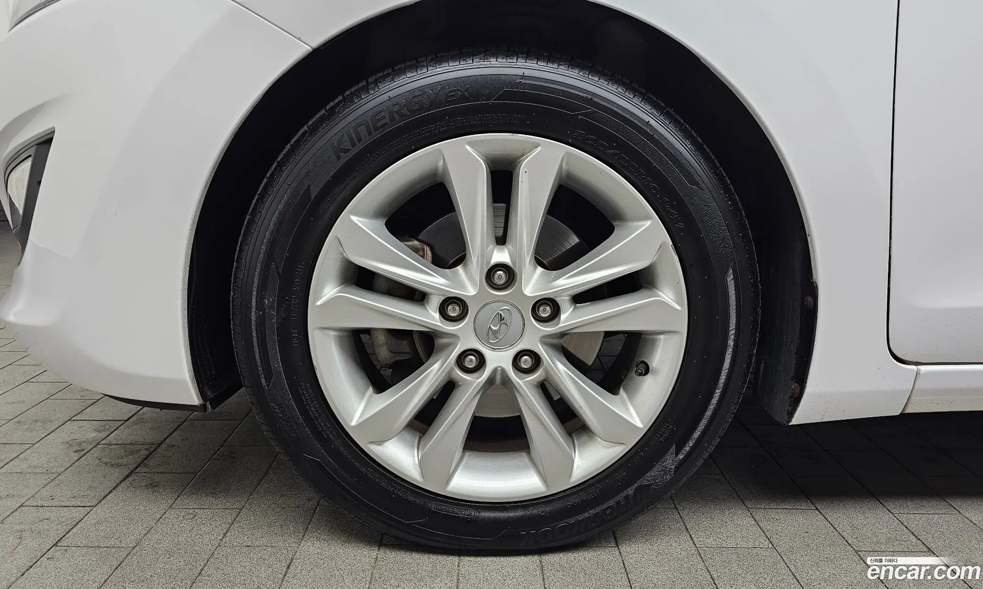 Hyundai i30 2014 — 13