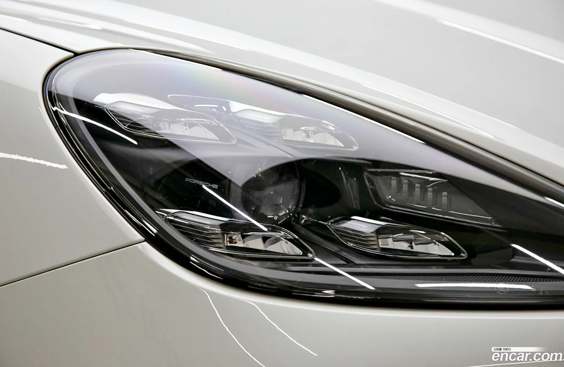 Porsche Cayenne 2020 — 3