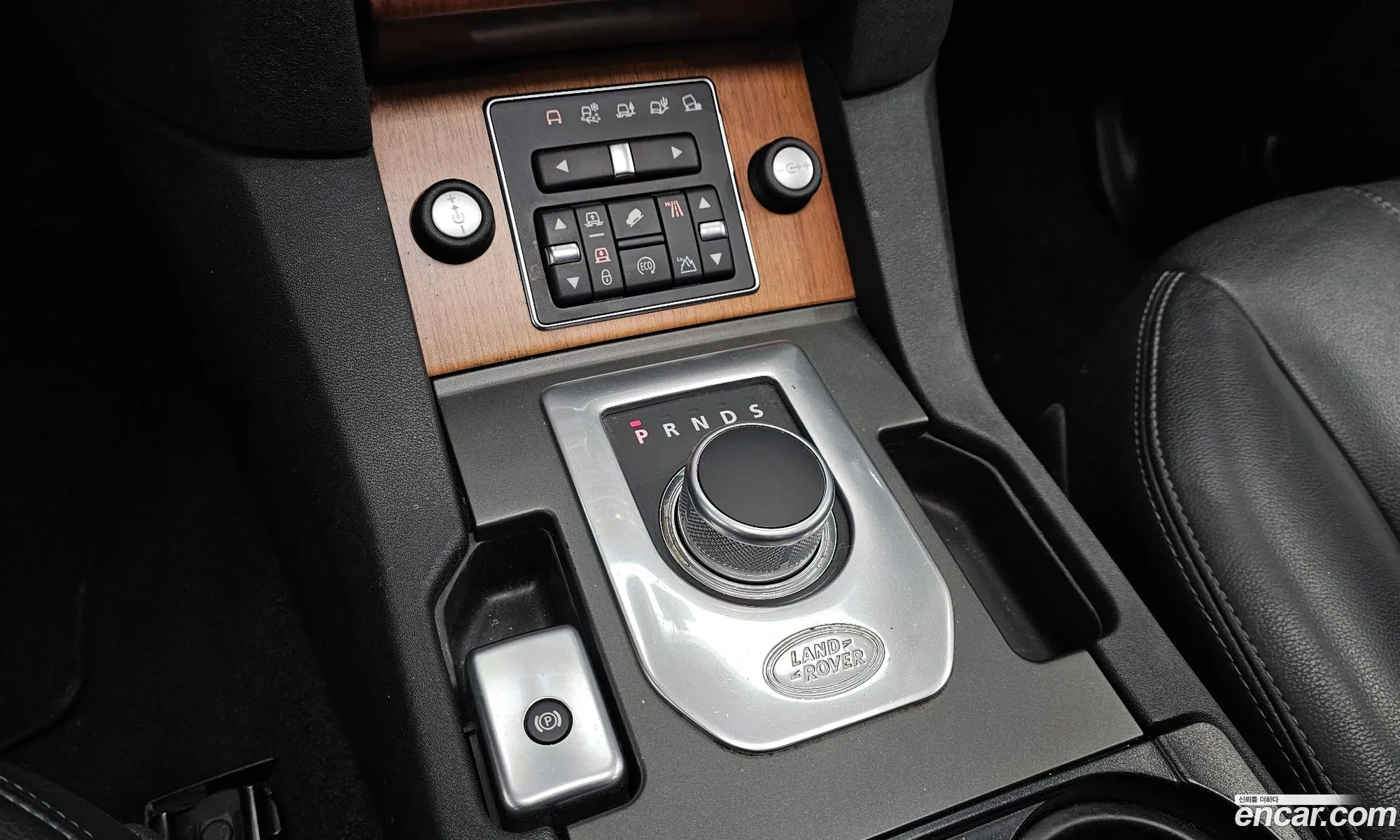 Land Rover Discovery 4 2015 SALLAAAG6FA742429 — 10
