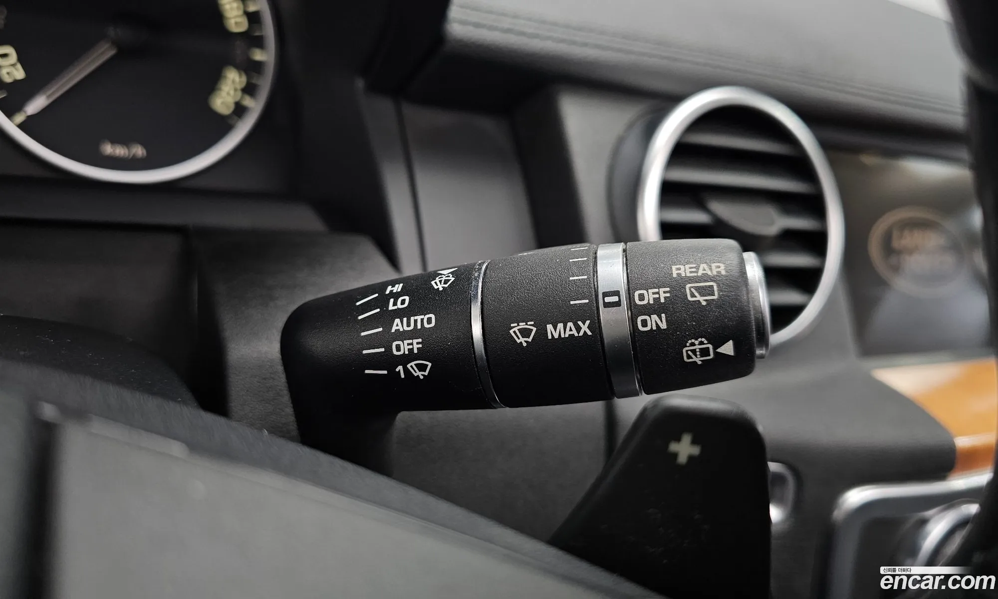 Land Rover Discovery 4 2015 SALLAAAG6FA742429 — 14
