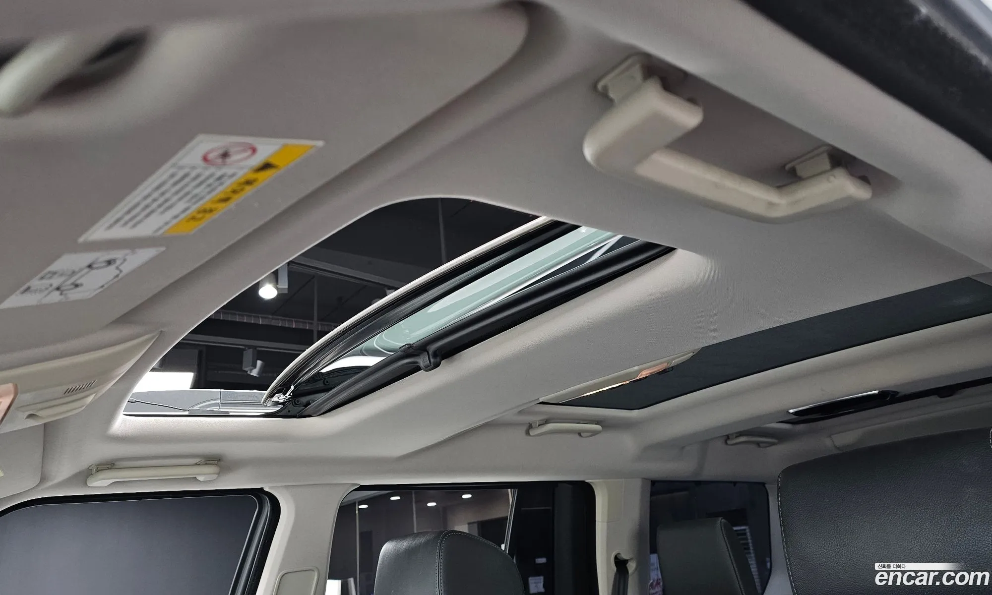 Land Rover Discovery 4 2015 SALLAAAG6FA742429 — 20