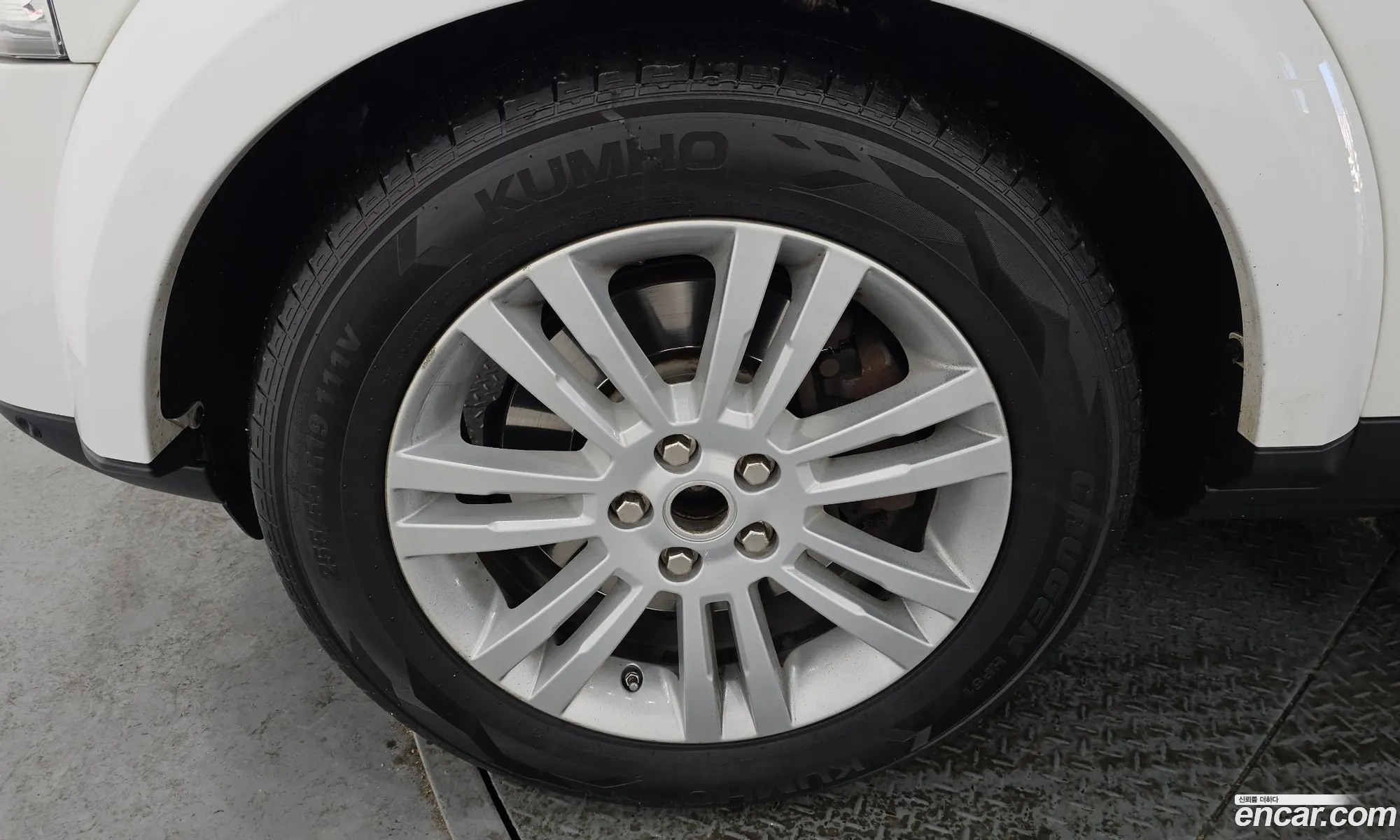 Land Rover Discovery 4 2015 SALLAAAG6FA742429 — 4