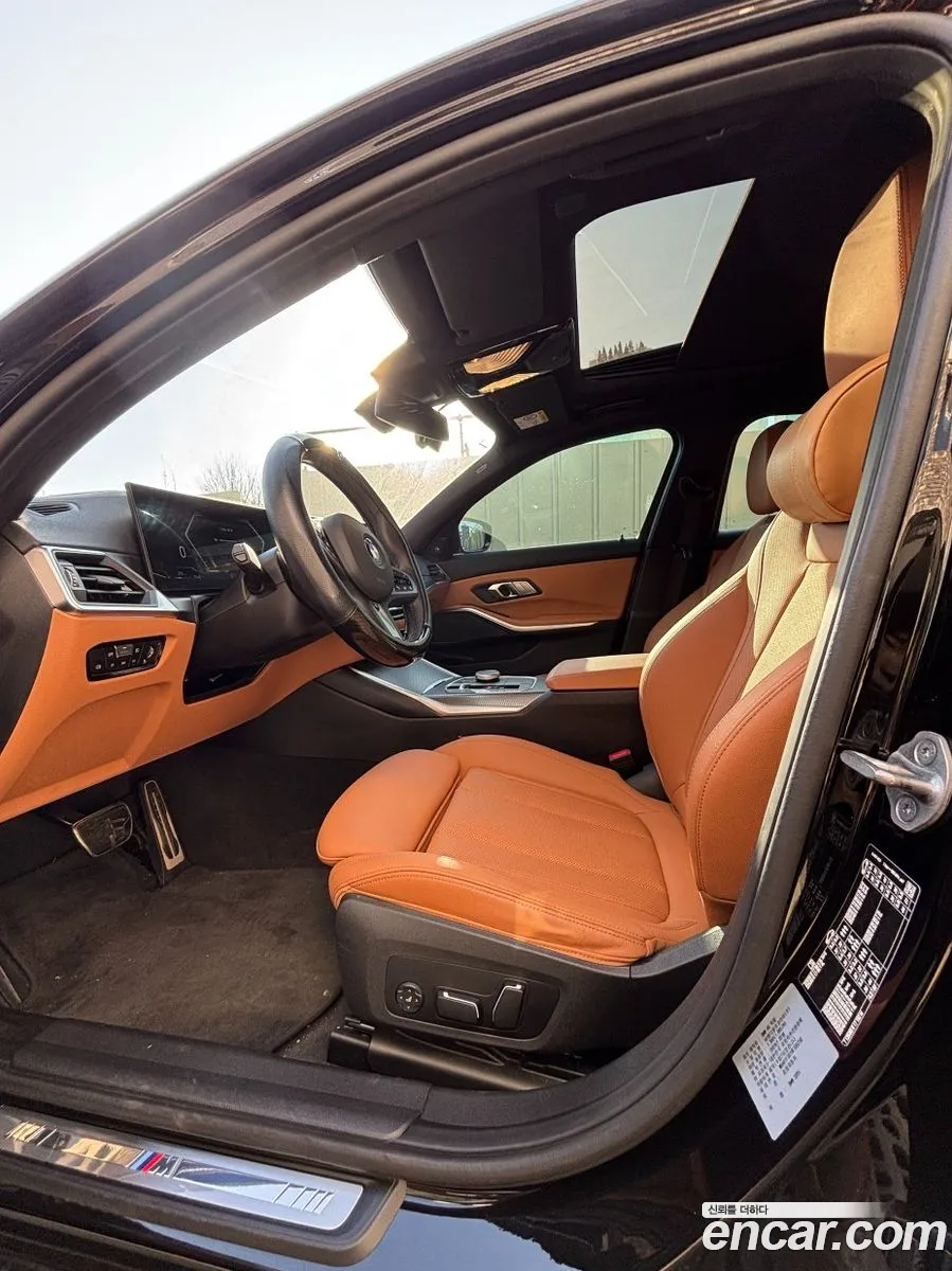 BMW 3 Series 2024 — 7