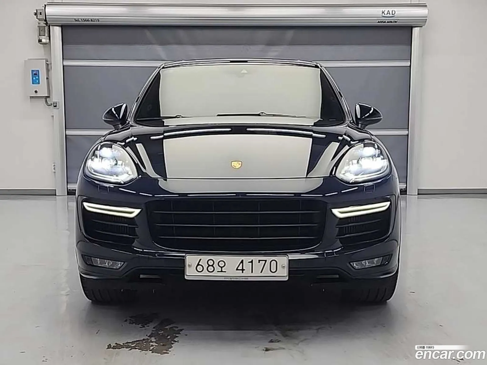 Porsche Cayenne 2015 — 12