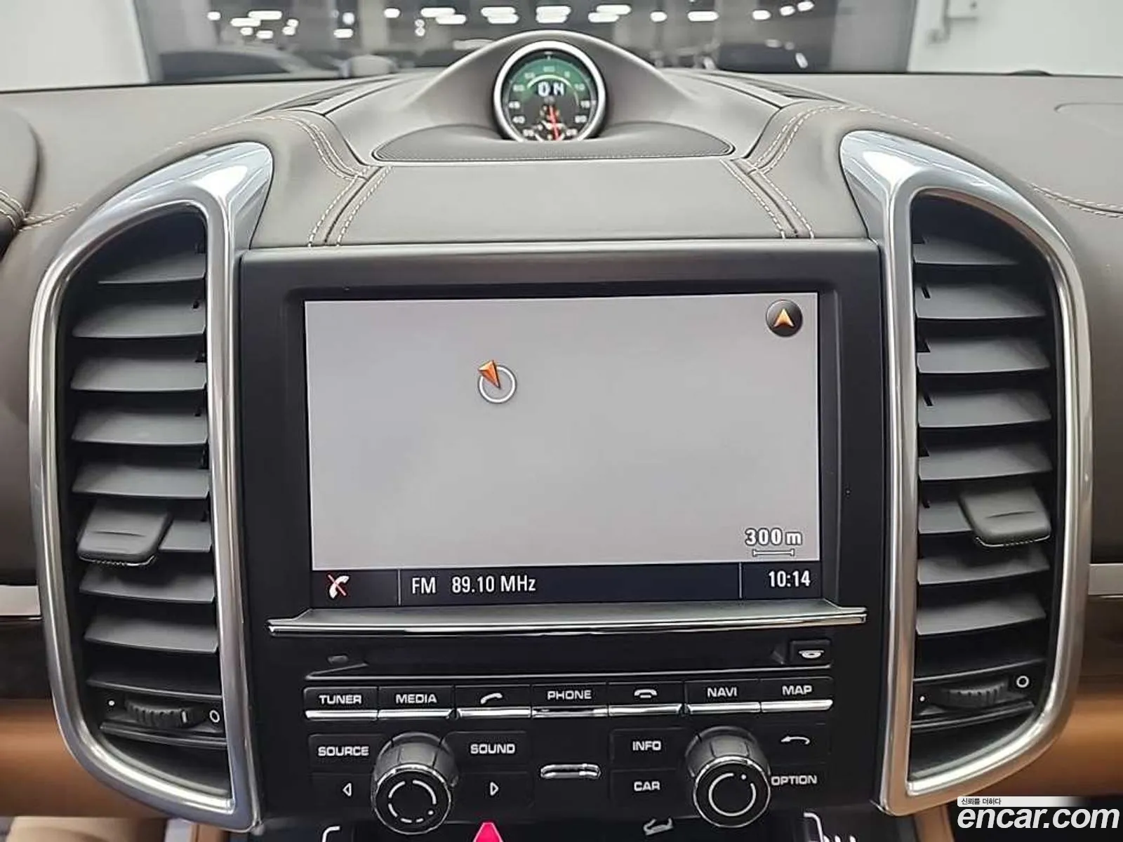 Porsche Cayenne 2015 — 8