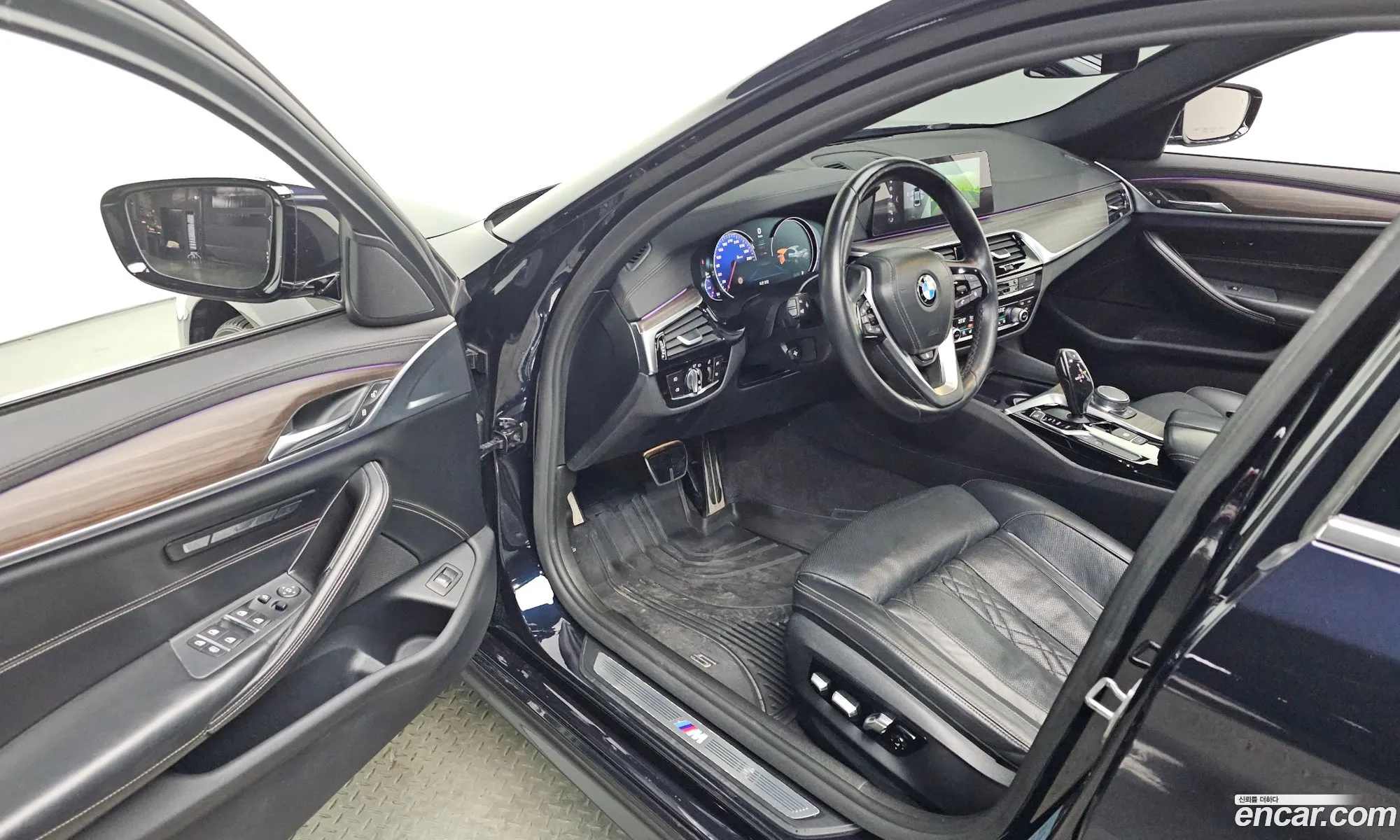 BMW 5 Series 2018 WBAJC3109JG997629 — 8