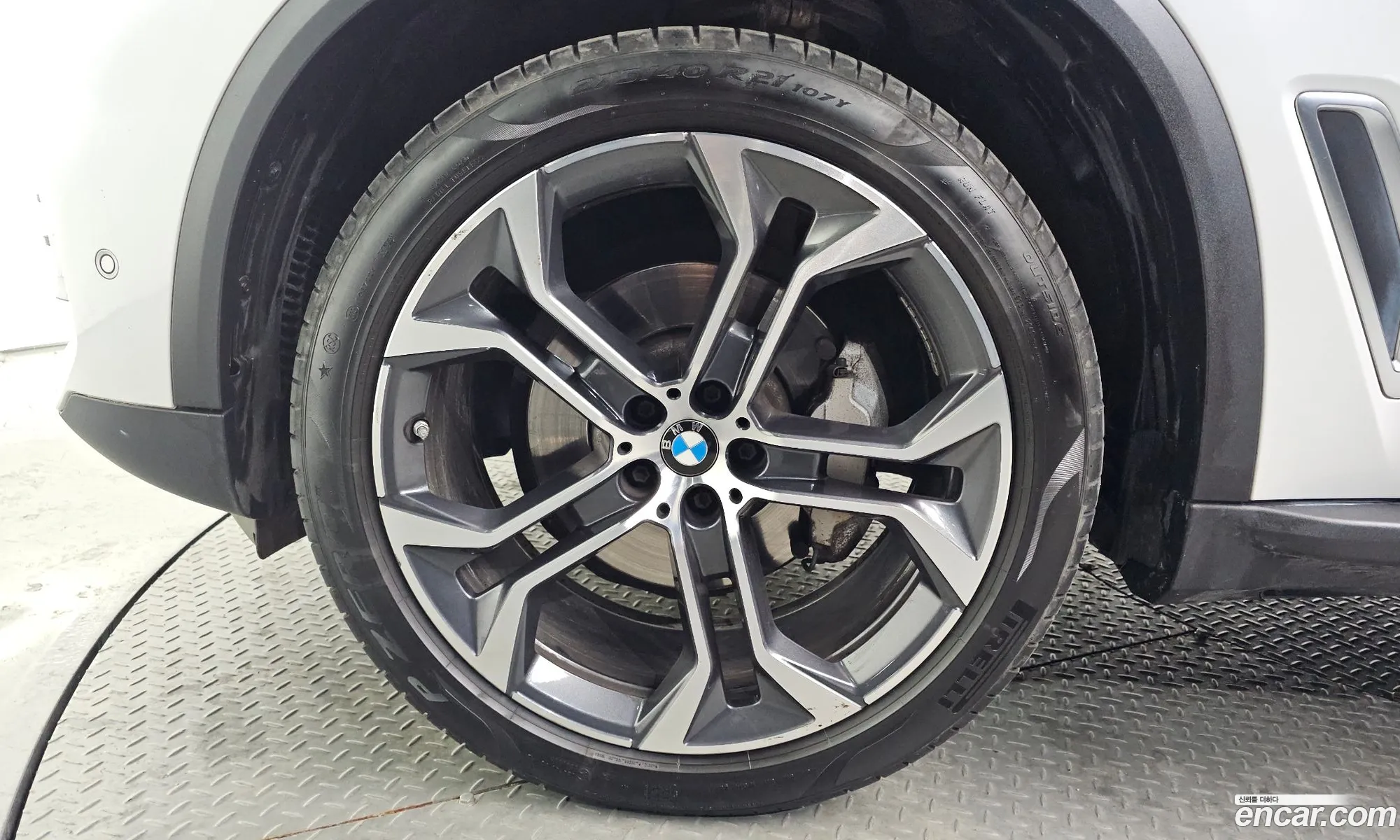 BMW X5 2022 — 11