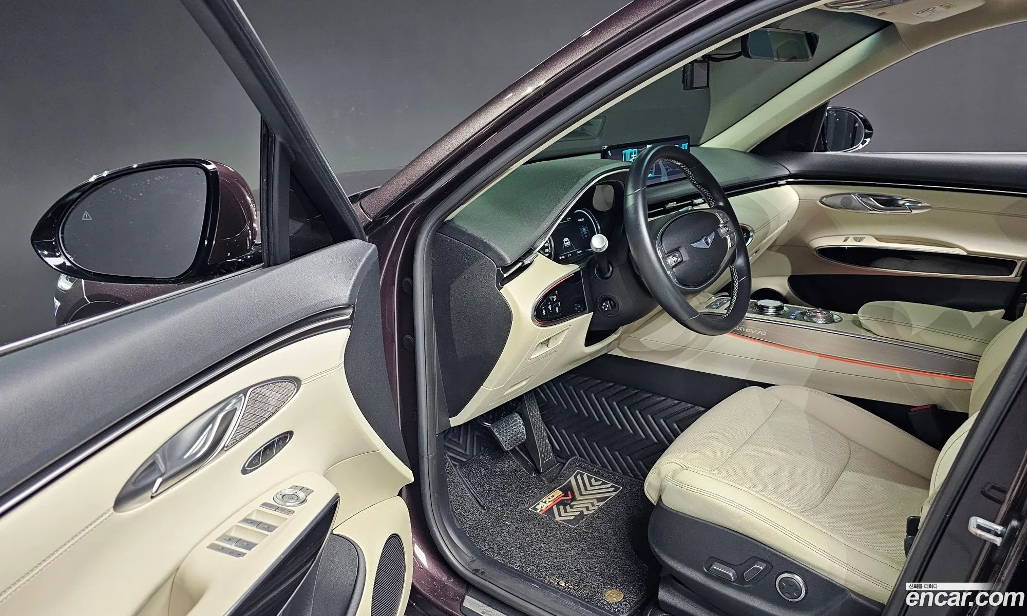 Genesis GV70 2021 — 11