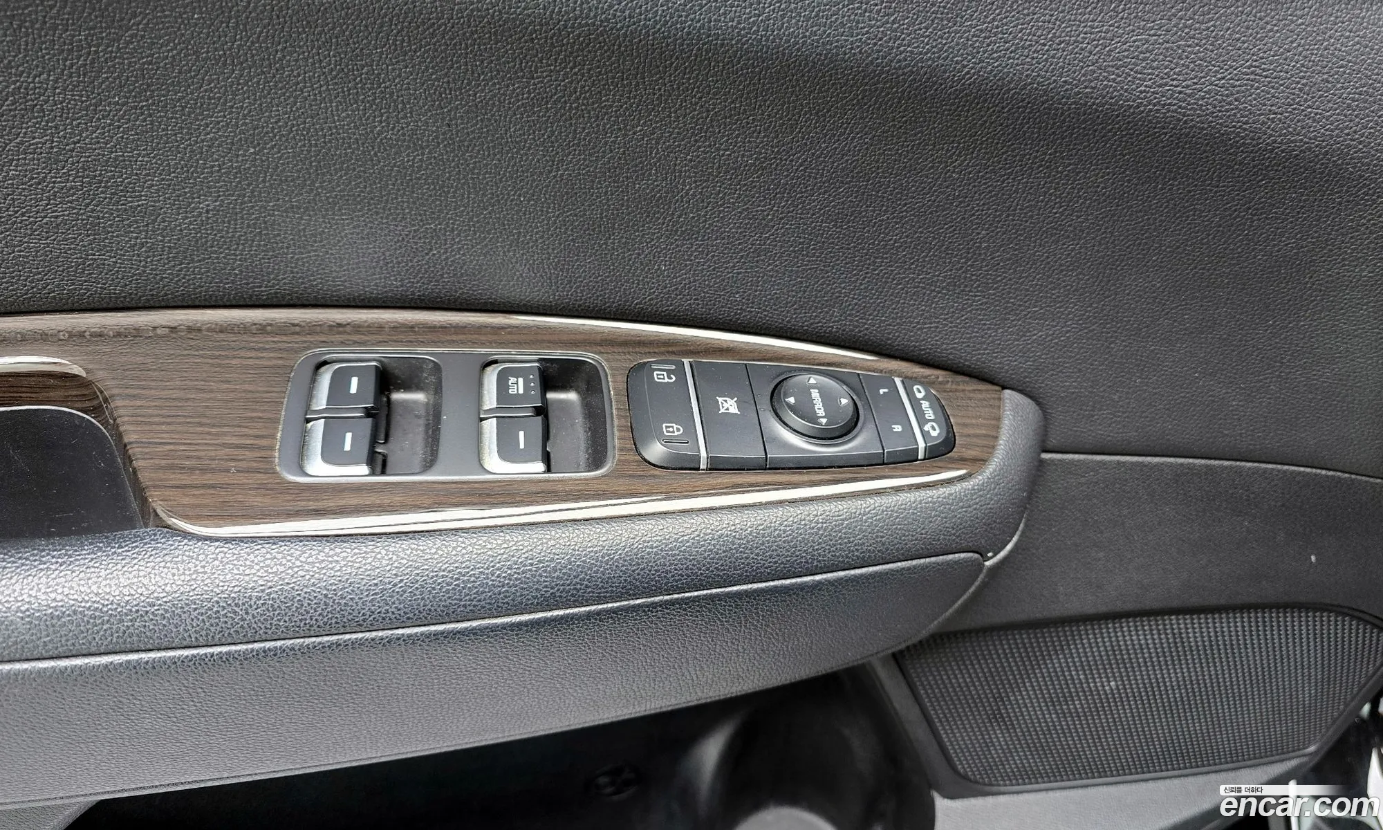 Kia K5 2017 — 2