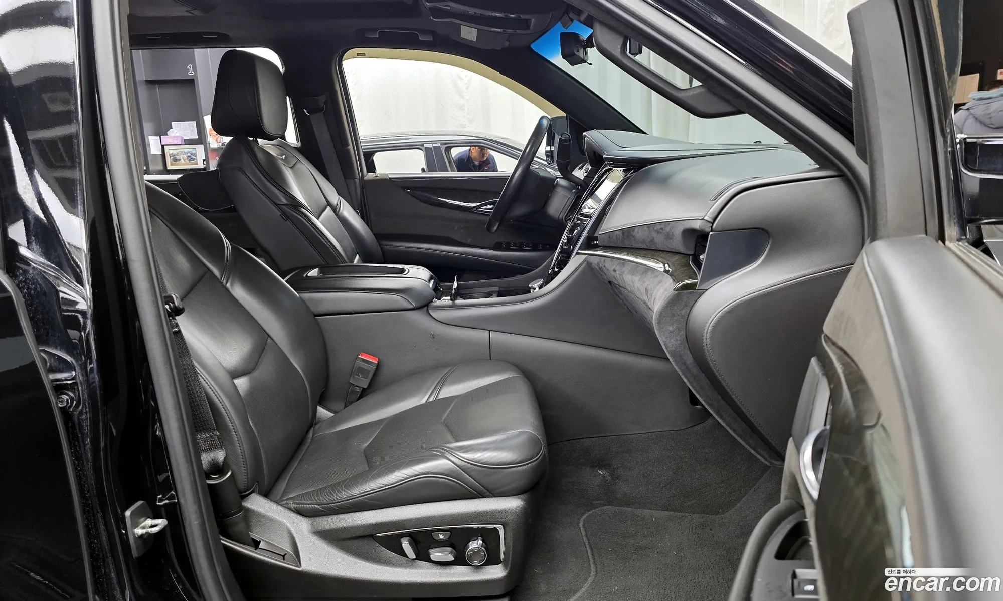 Cadillac Escalade 2019 — 6