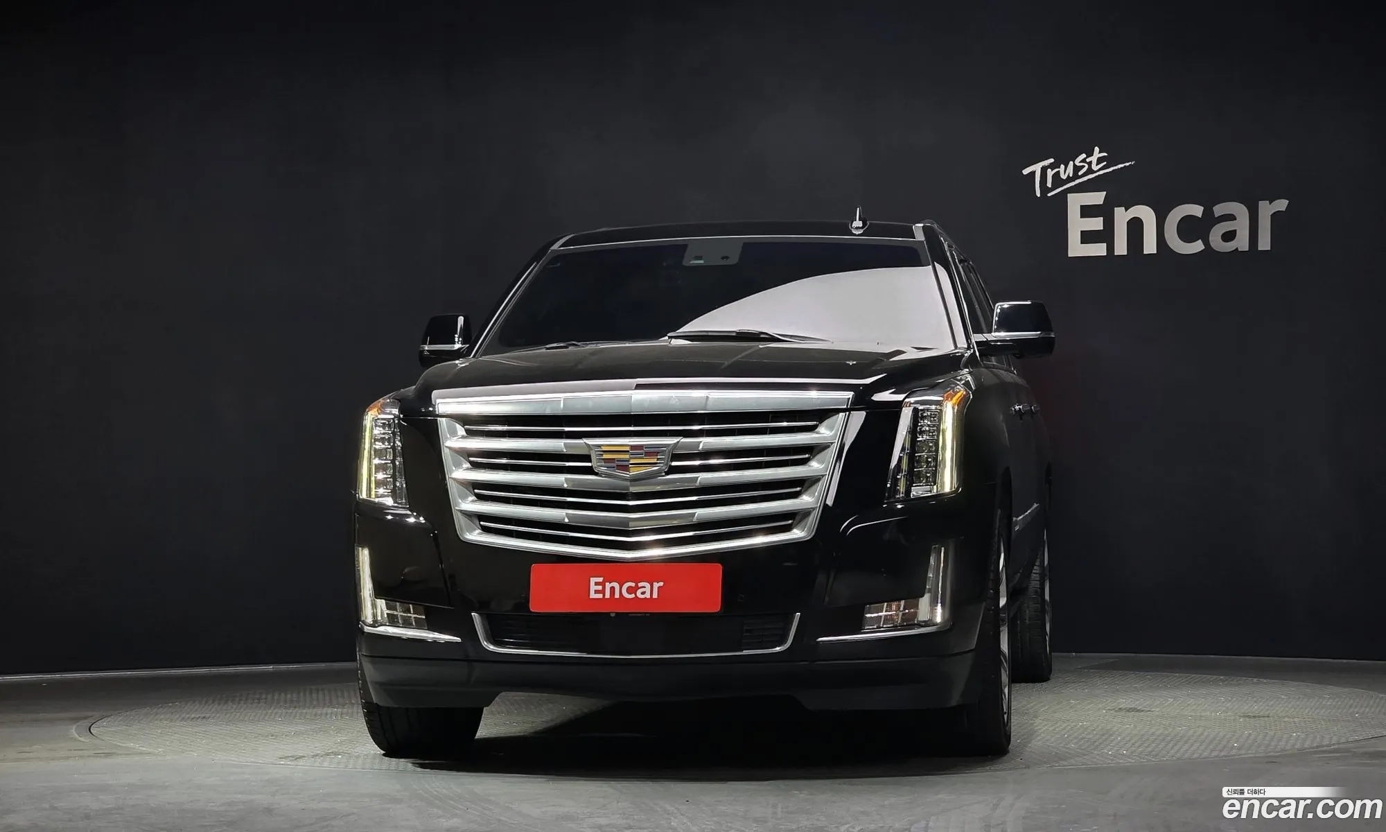 Cadillac Escalade 2019 — 13