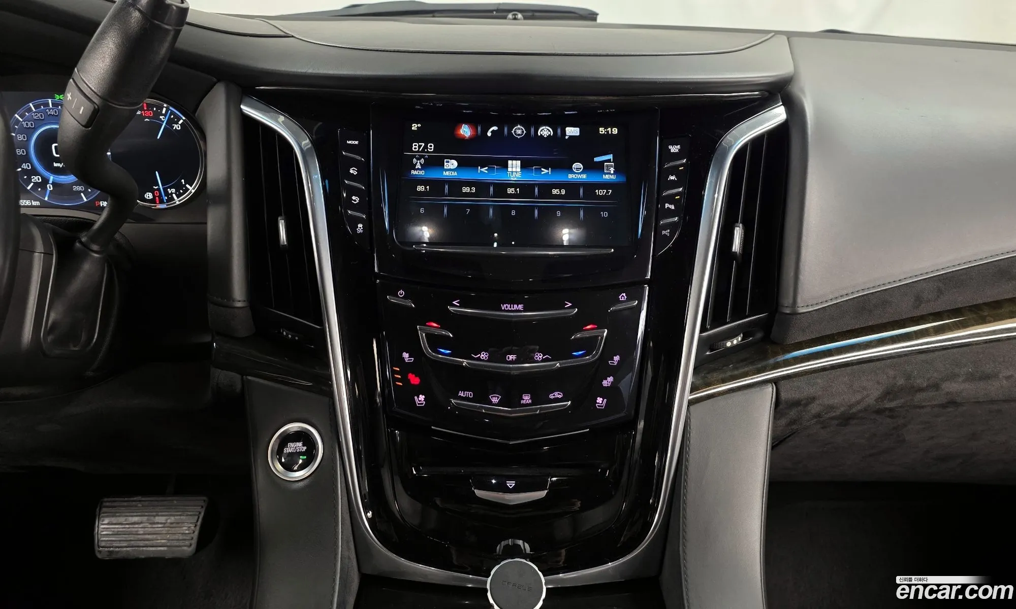 Cadillac Escalade 2019 — 9
