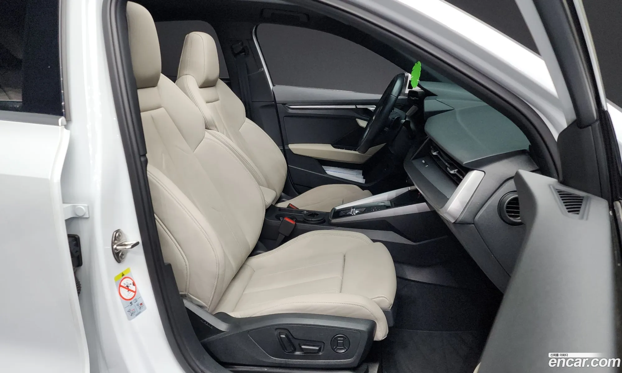 Audi A3 2024 WAUZZZGY0RA062127 — 12