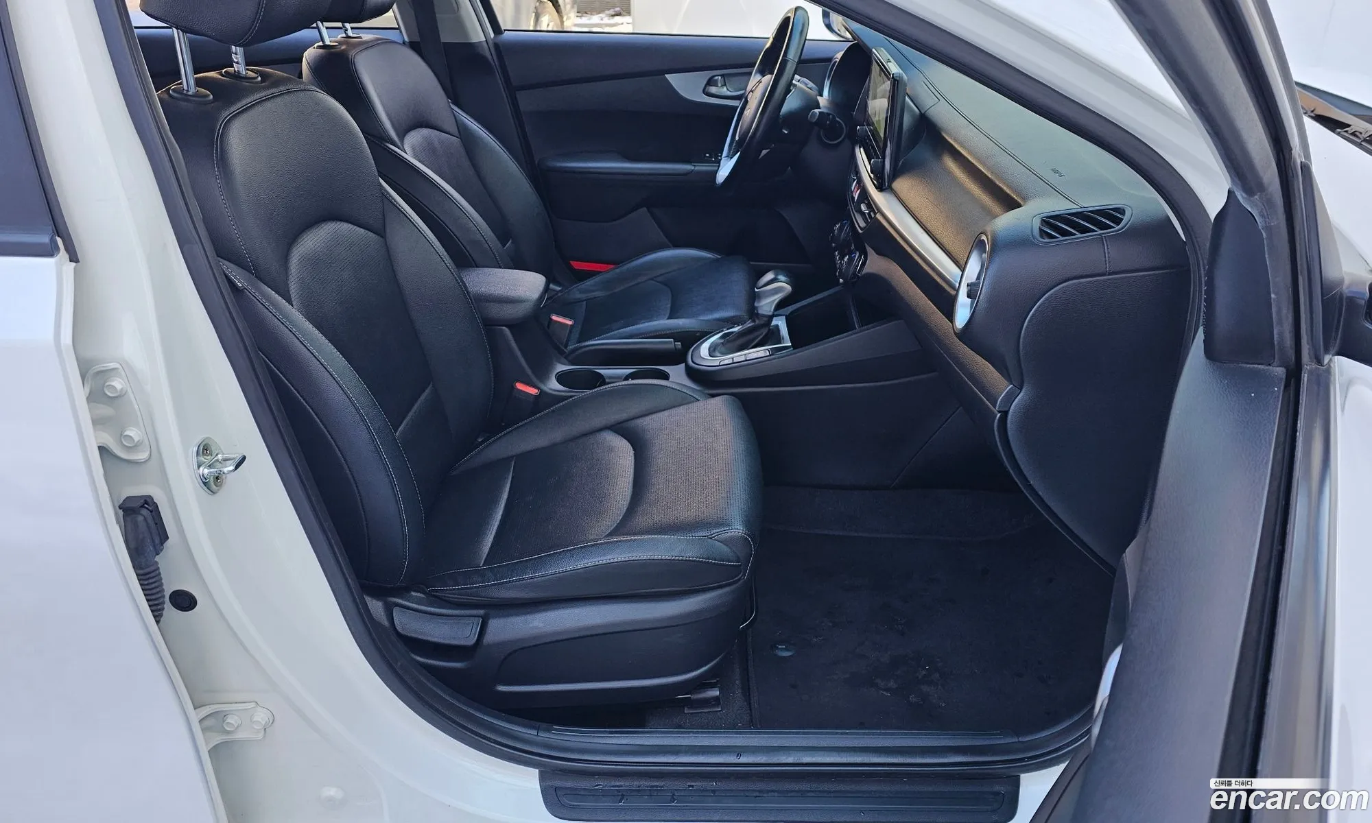 Kia K3 2021 — 7