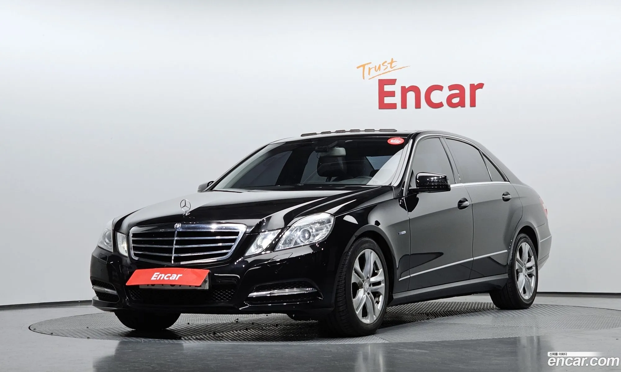 Mercedes-Benz E-Class W212 2011 WDDHF4JB7BA397671 — 18