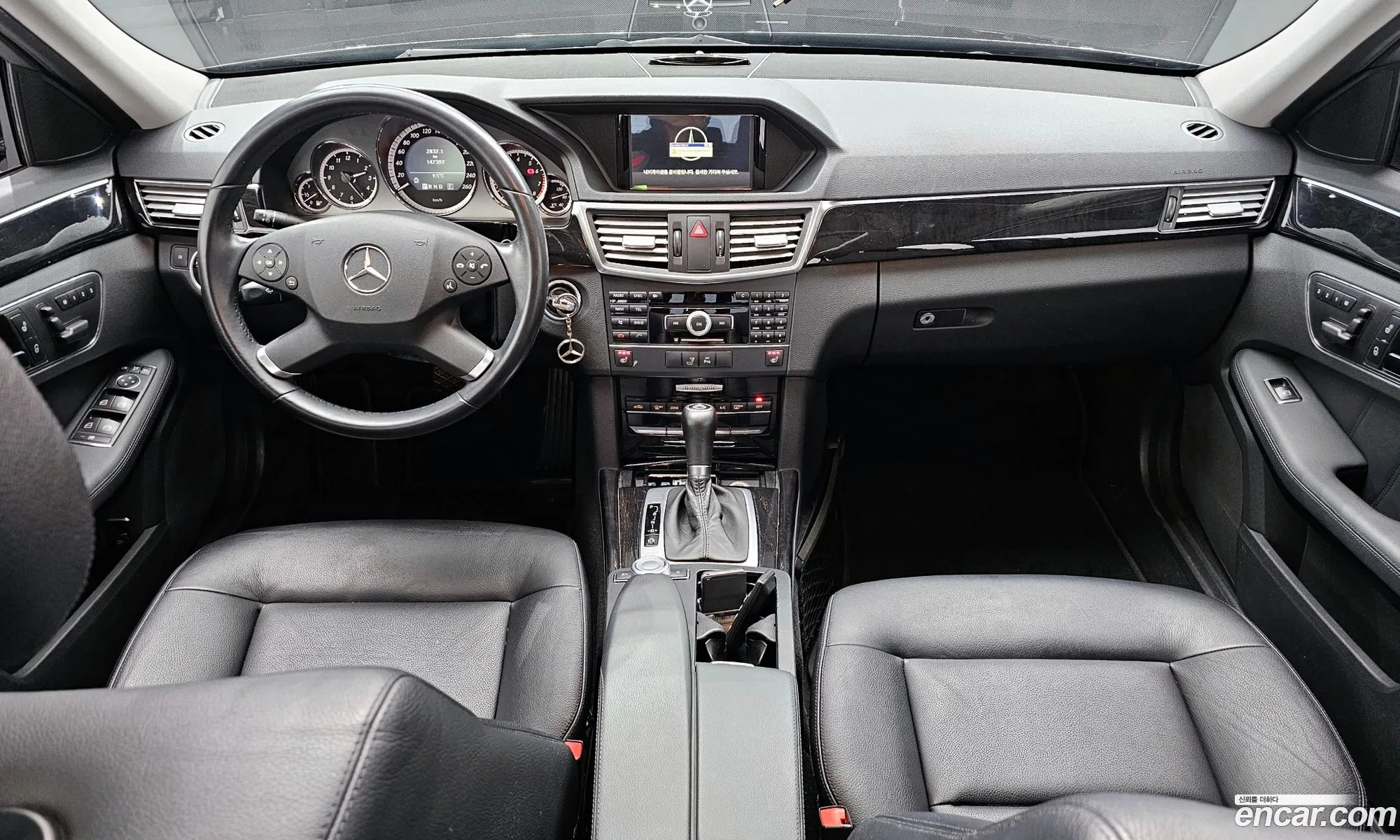 Mercedes-Benz E-Class W212 2011 WDDHF4JB7BA397671 — 8